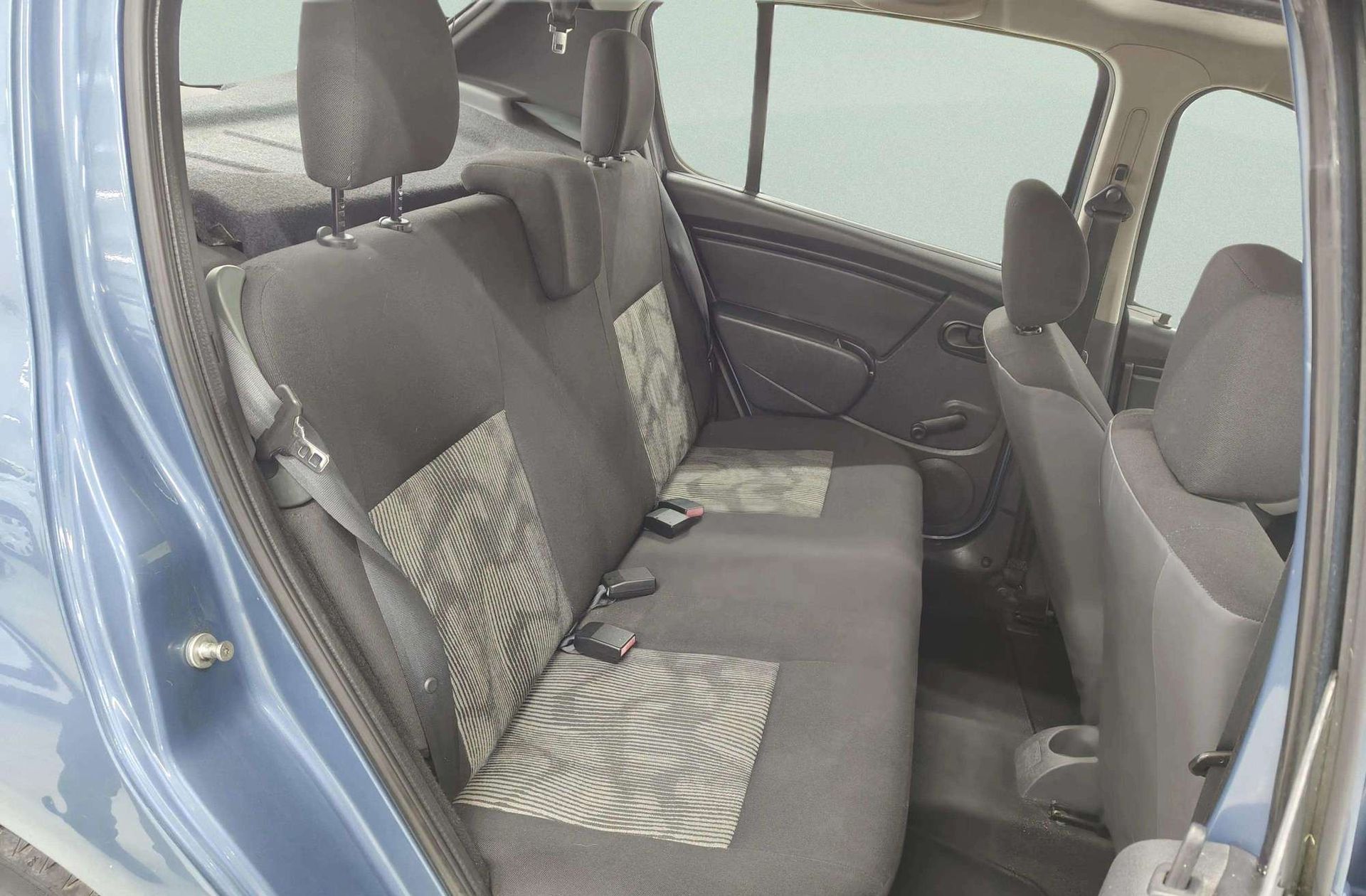 Dacia Sandero 1.2 Ambiance - foto 13