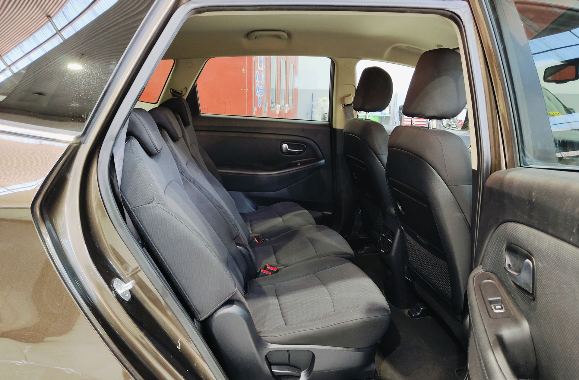 Kia Carens 1.7 CRDi VGT Eco-Dynam x-Tech 7 plazas - foto 19