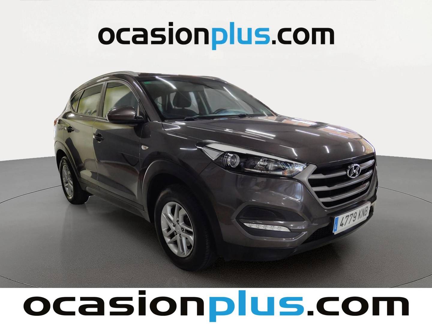 Foto delantera Hyundai Tucson Hyundai Tucson 1.6 GDI BlueDrive Essence 4x2 (131 CV) derecha