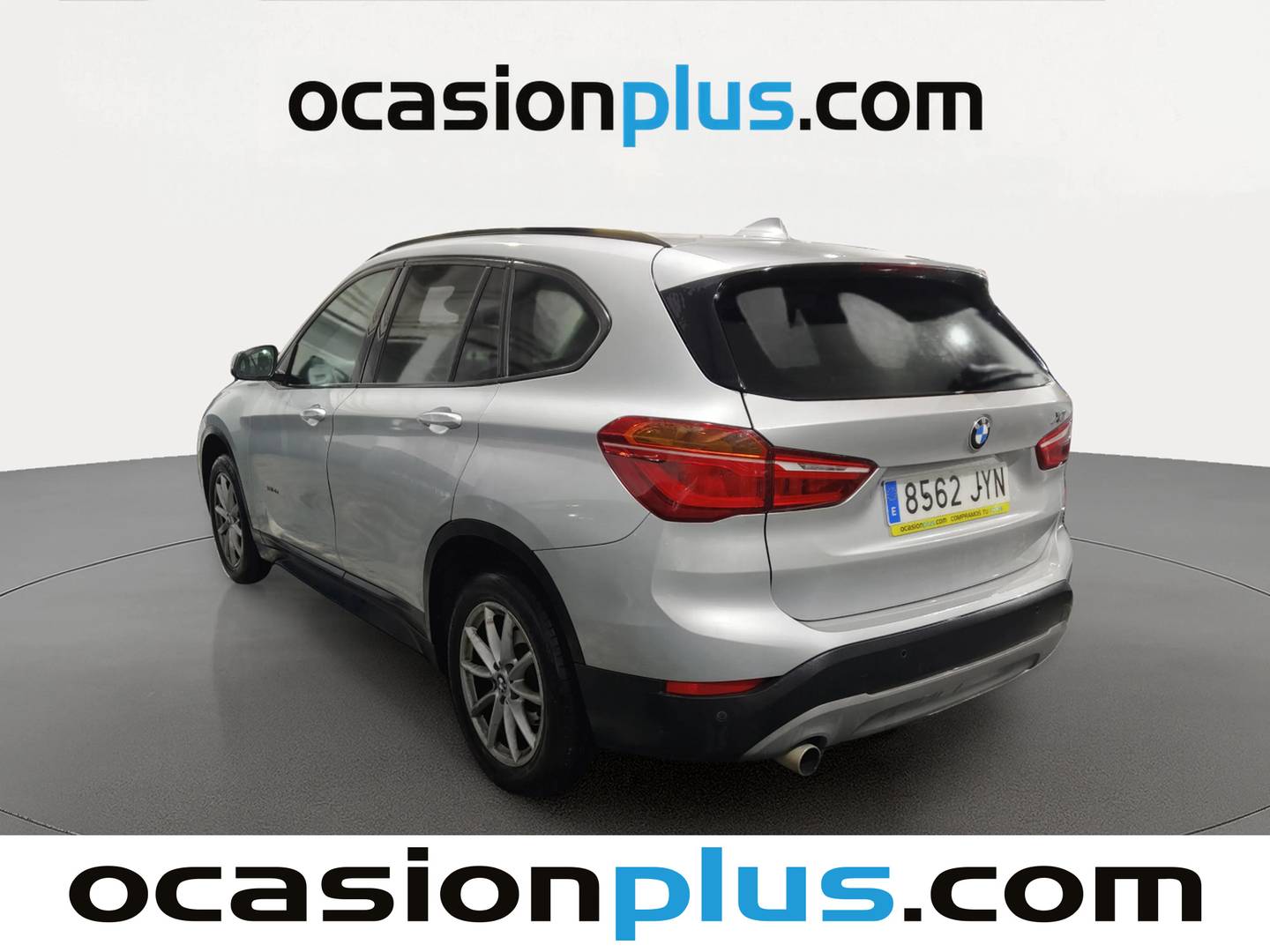 Foto trasera BMW X1 BMW X1 sDrive18d (150 CV) derecha