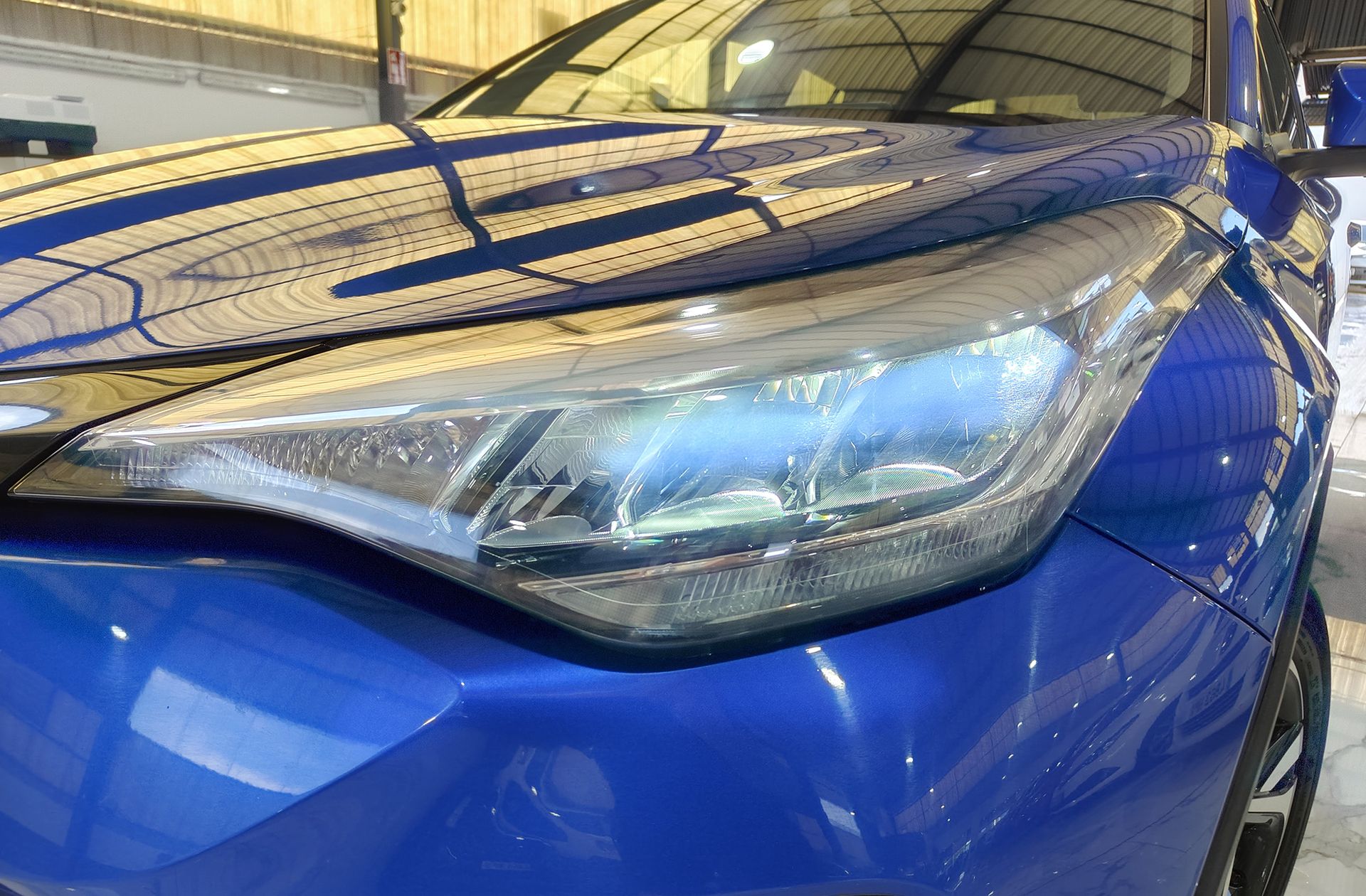 Toyota C-HR 1.8 125H Advance - foto 14
