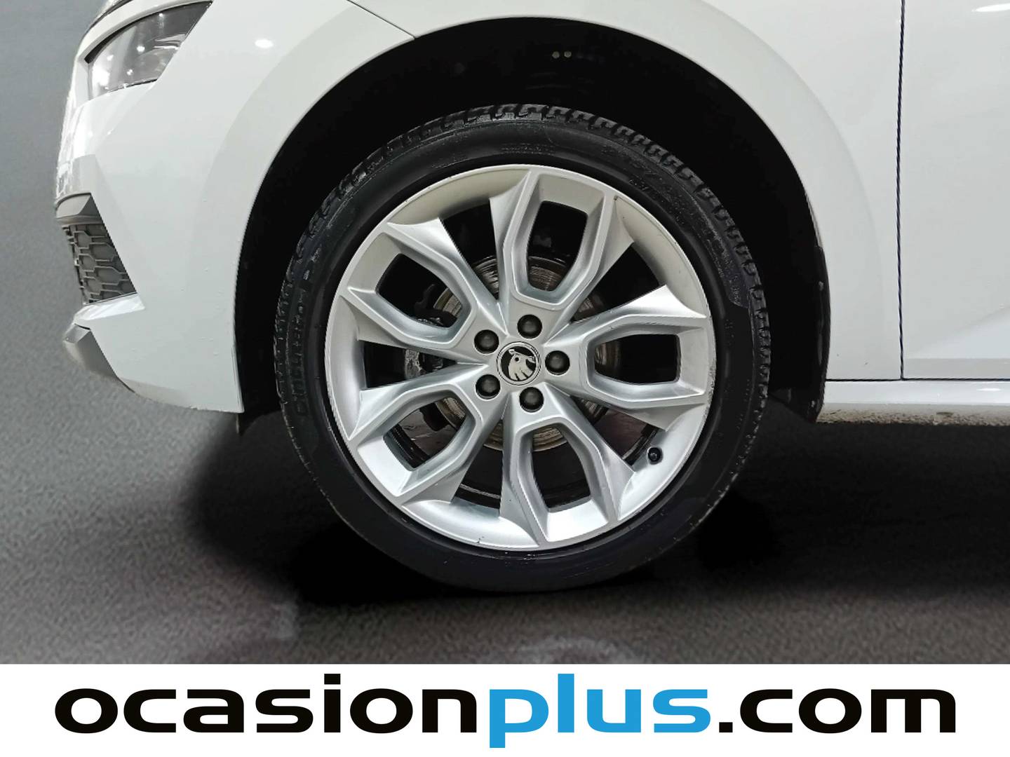 Skoda Kamiq Skoda Kamiq 1.5 TSI Sport DSG (150 CV) seminuevo