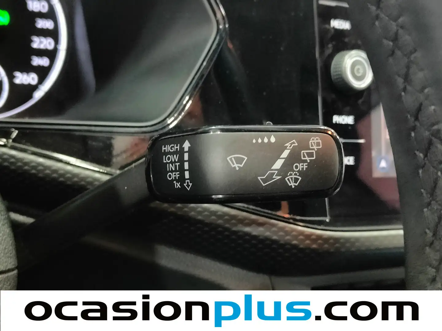 Foto Volkswagen T-Cross Volkswagen T-Cross Advance 1.0 TSI (110 CV) DSG