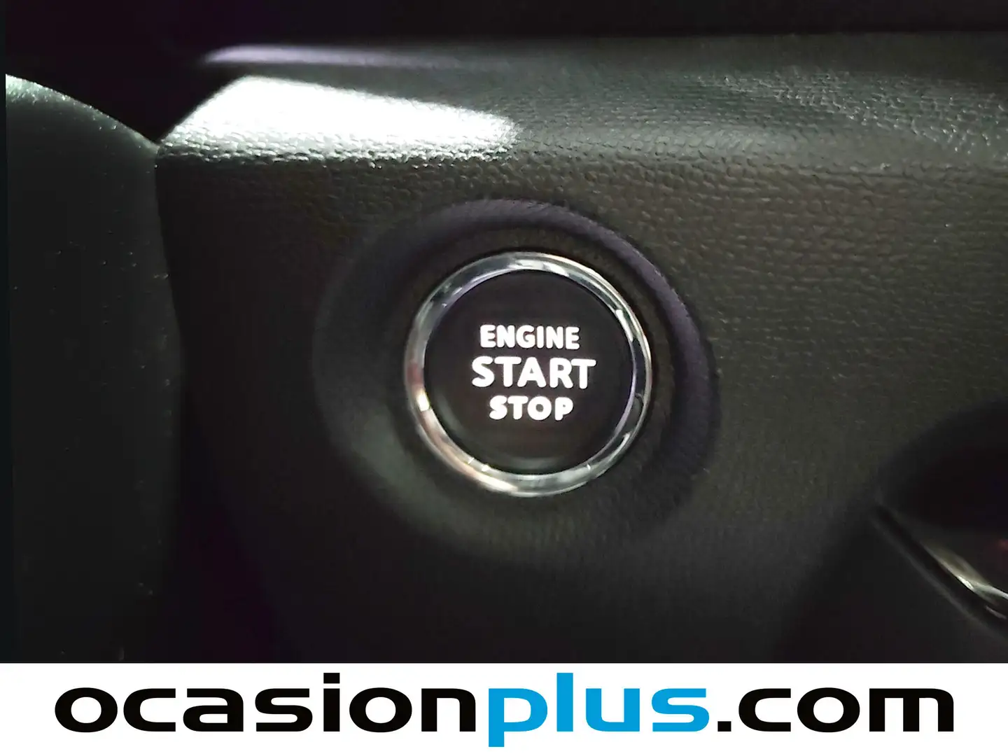 Foto Citroën C4 Citroen C4 PureTech 130 S&S Shine  (130 CV)