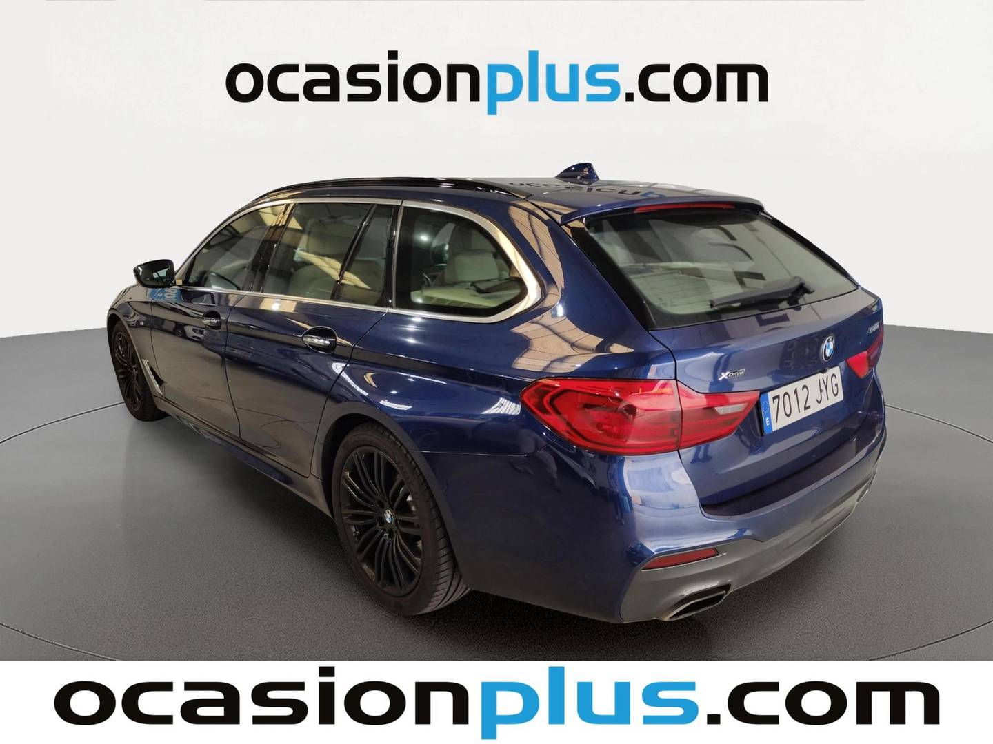Foto trasera BMW Serie 5 BMW Serie 5 540i xDrive Touring (340 CV) Pack M izquierda