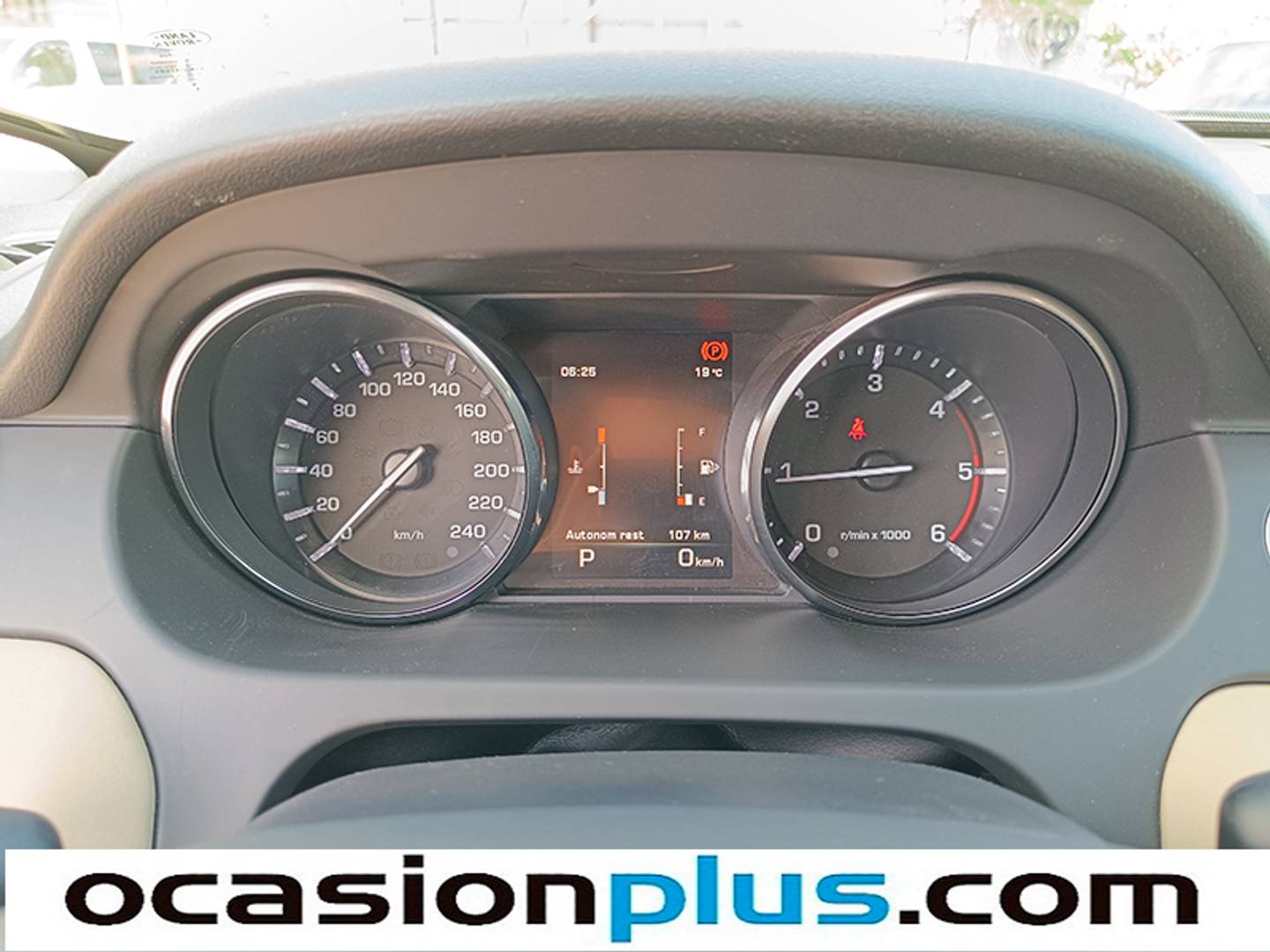 Foto Land Rover Discovery Sport Land Rover Discovery Sport 2.0L TD4 HSE 4x4 (180 CV) Auto