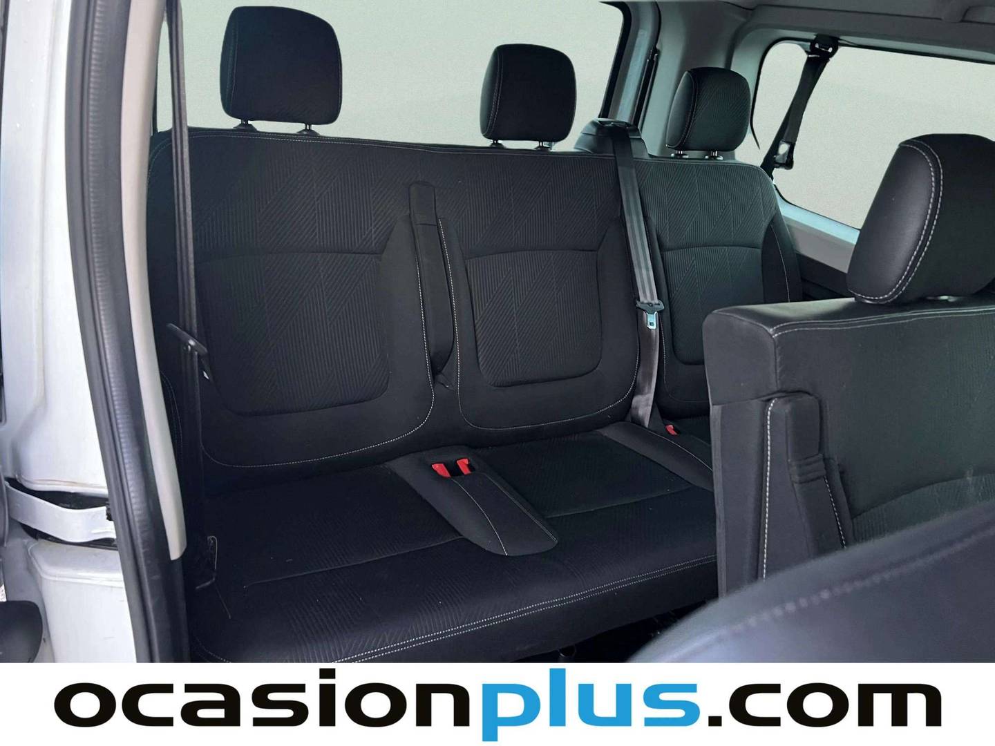 Foto asientos delanteros Renault Trafic Renault Trafic Combi 9 Energy dCi (120 CV)