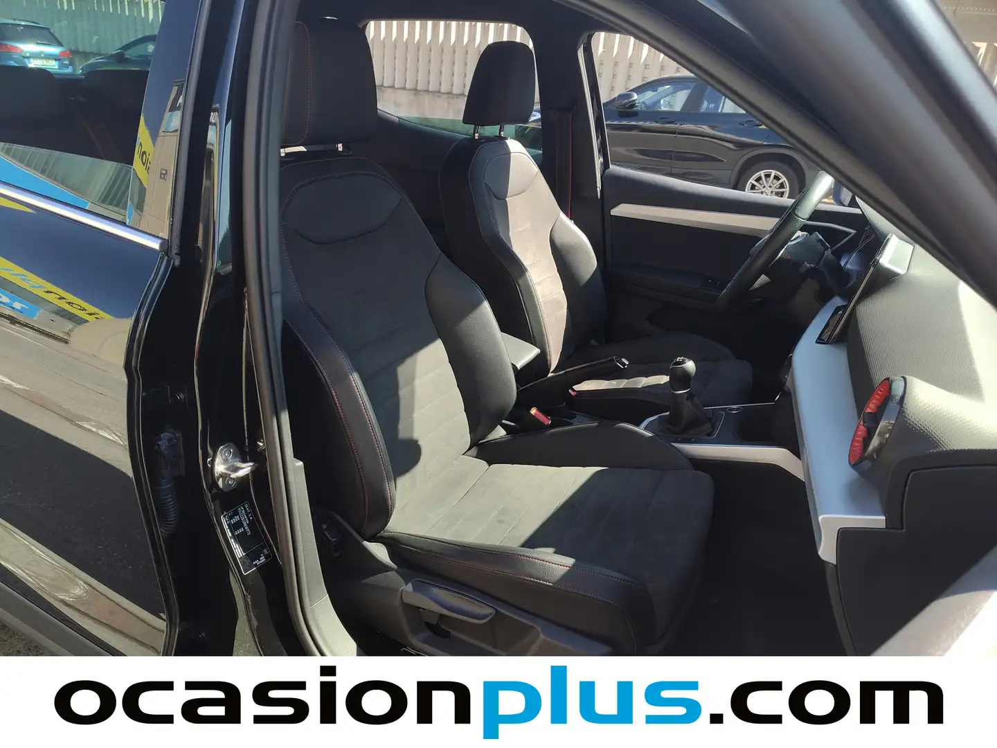 Foto Seat Arona SEAT Arona 1.0 TSI S&S FR XL (115 CV)