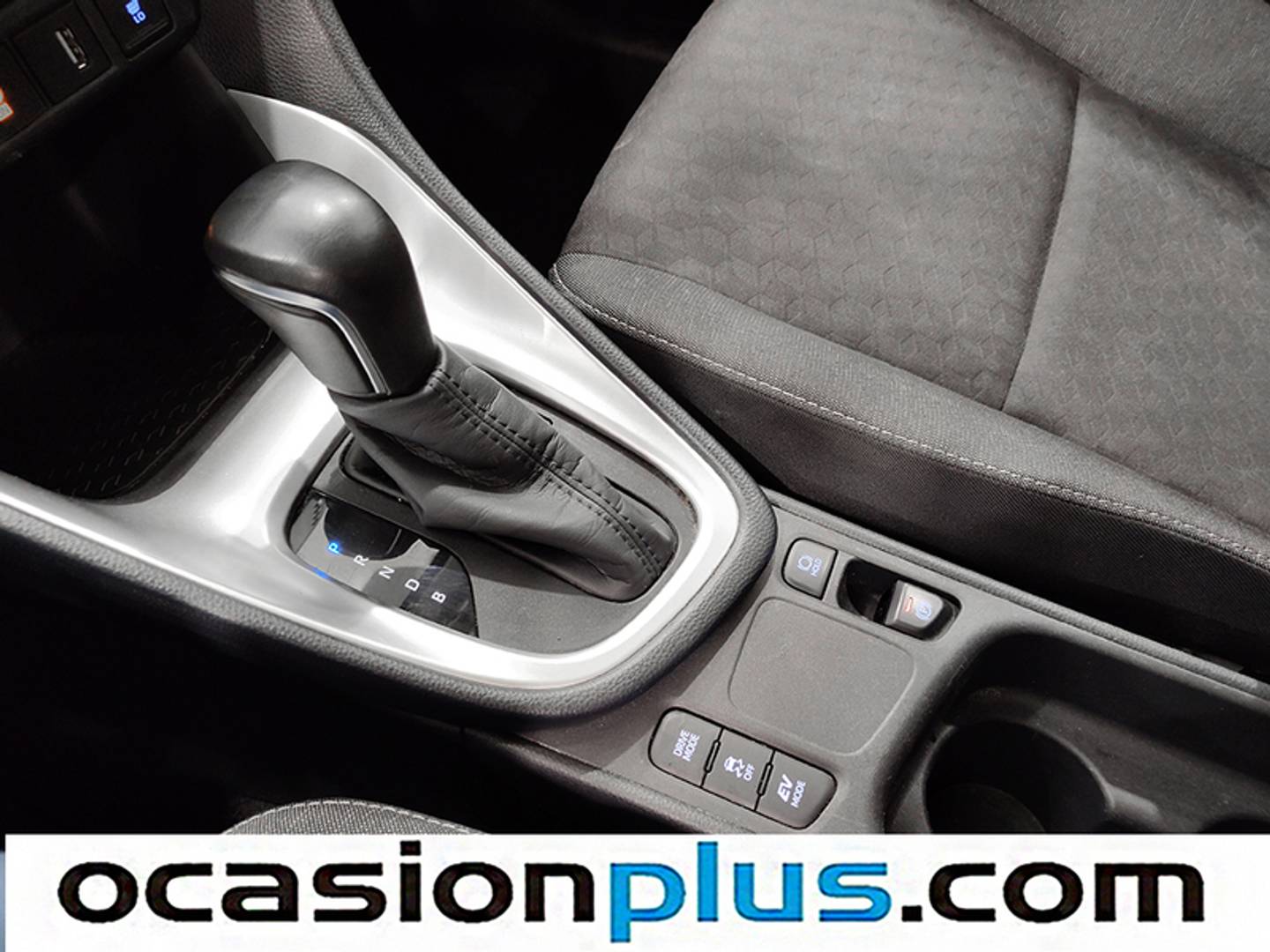 Toyota Yaris Toyota Yaris 1.5 120H Business Plus (116 CV) barato