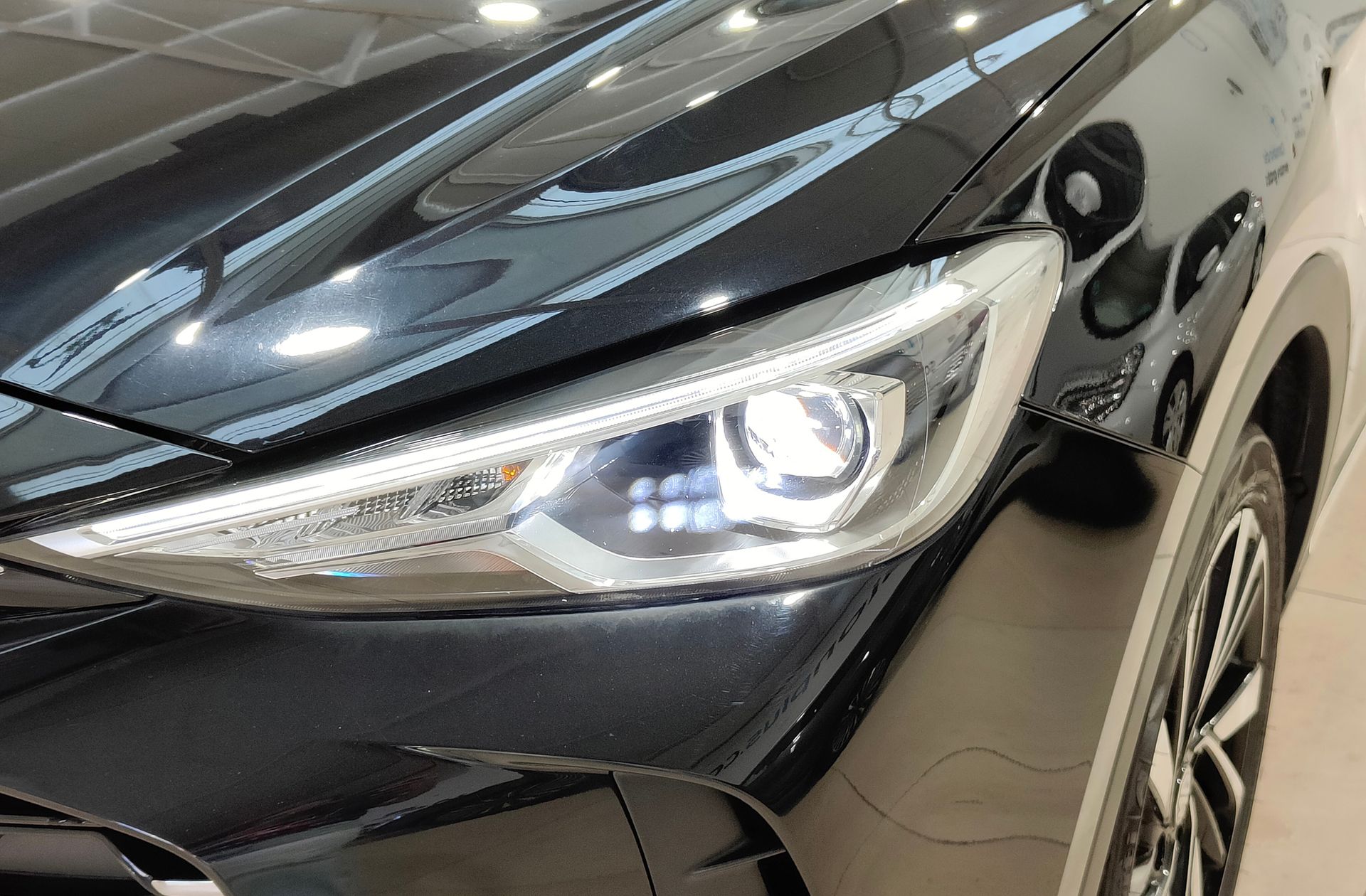 MG ZS 1.5 Hybrid+ Luxury - foto 14