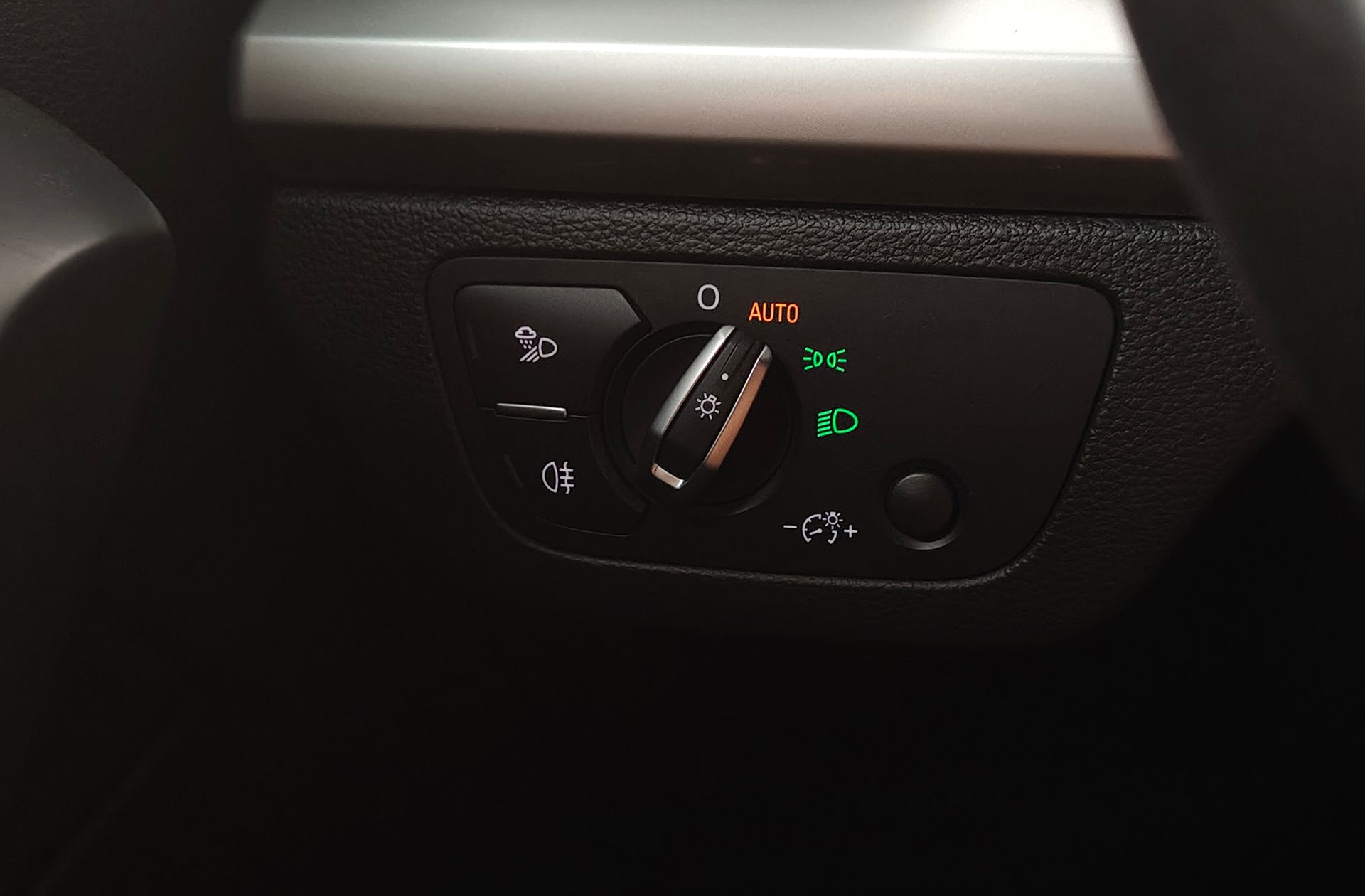 Audi Q5 Advanced 2.0 TDI - foto 24