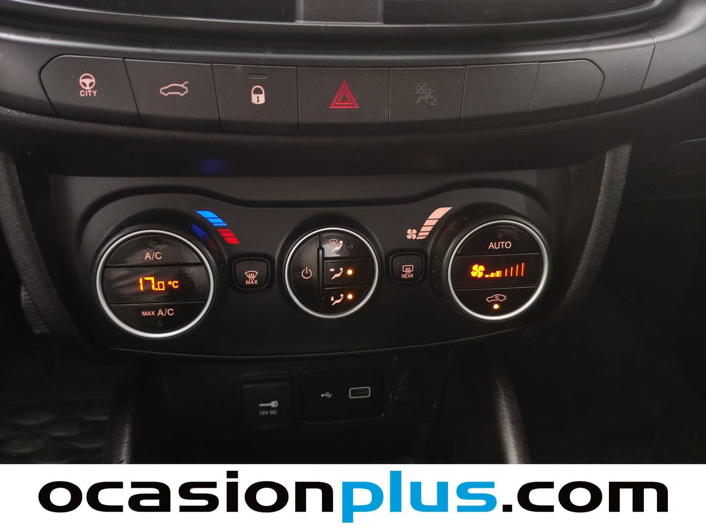 Equipamiento del Fiat Tipo Fiat Tipo 1.4 16v Lounge (95 CV)