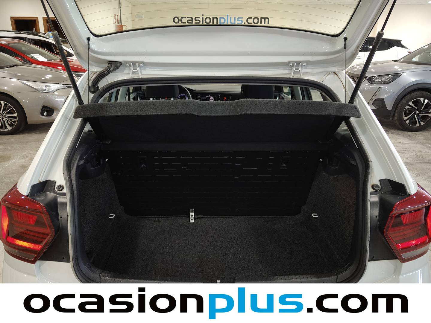 Fotos maletero Volkswagen Polo Volkswagen Polo Edition 1.0 (80 CV)