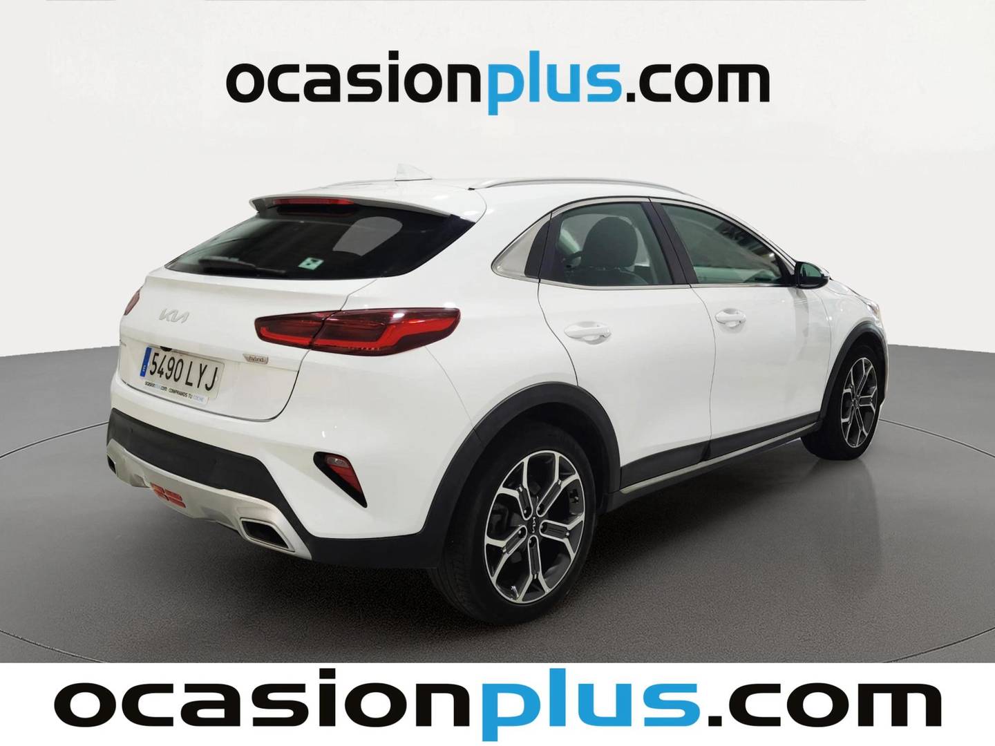 Foto trasera KIA XCeed KIA XCeed 1.5 MHEV iMT Tech (160 CV) derecha