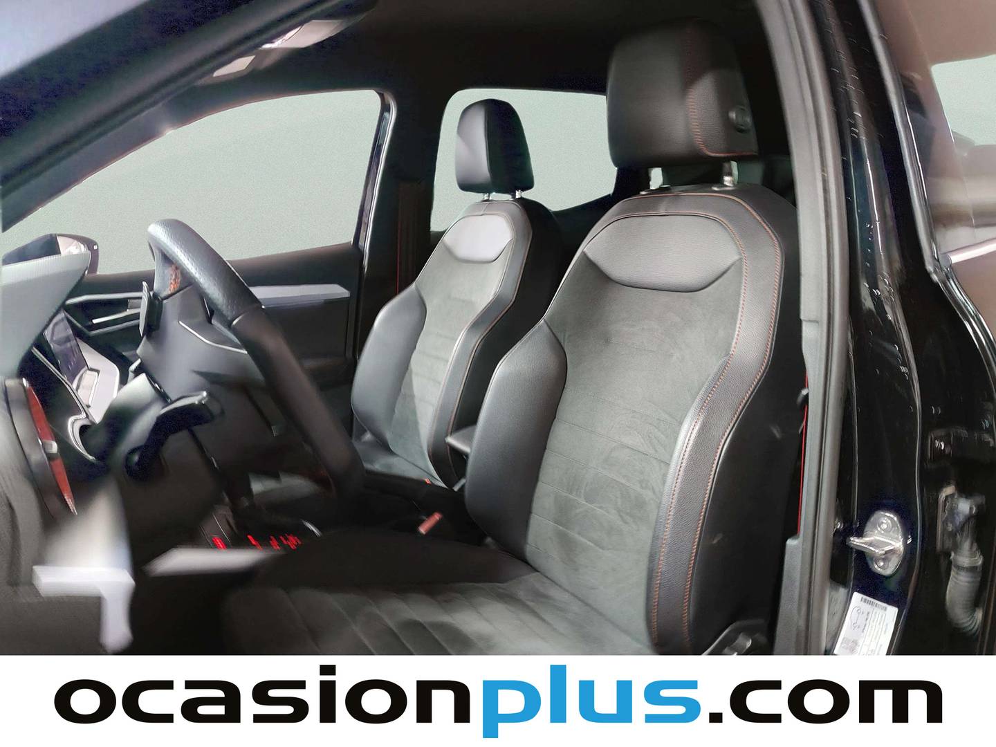 Foto asientos delanteros Seat Arona SEAT Arona 1.5 TSI FR XM DSG (150 CV)