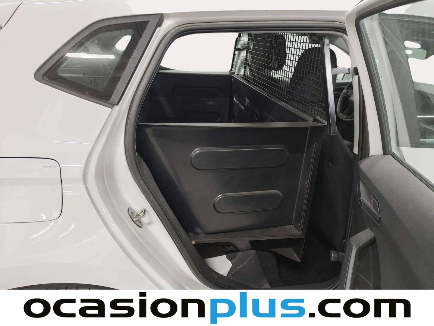 Extras y acabados del Seat Ibiza Seat Ibiza 1.0 MPI Reference XL (80 CV)