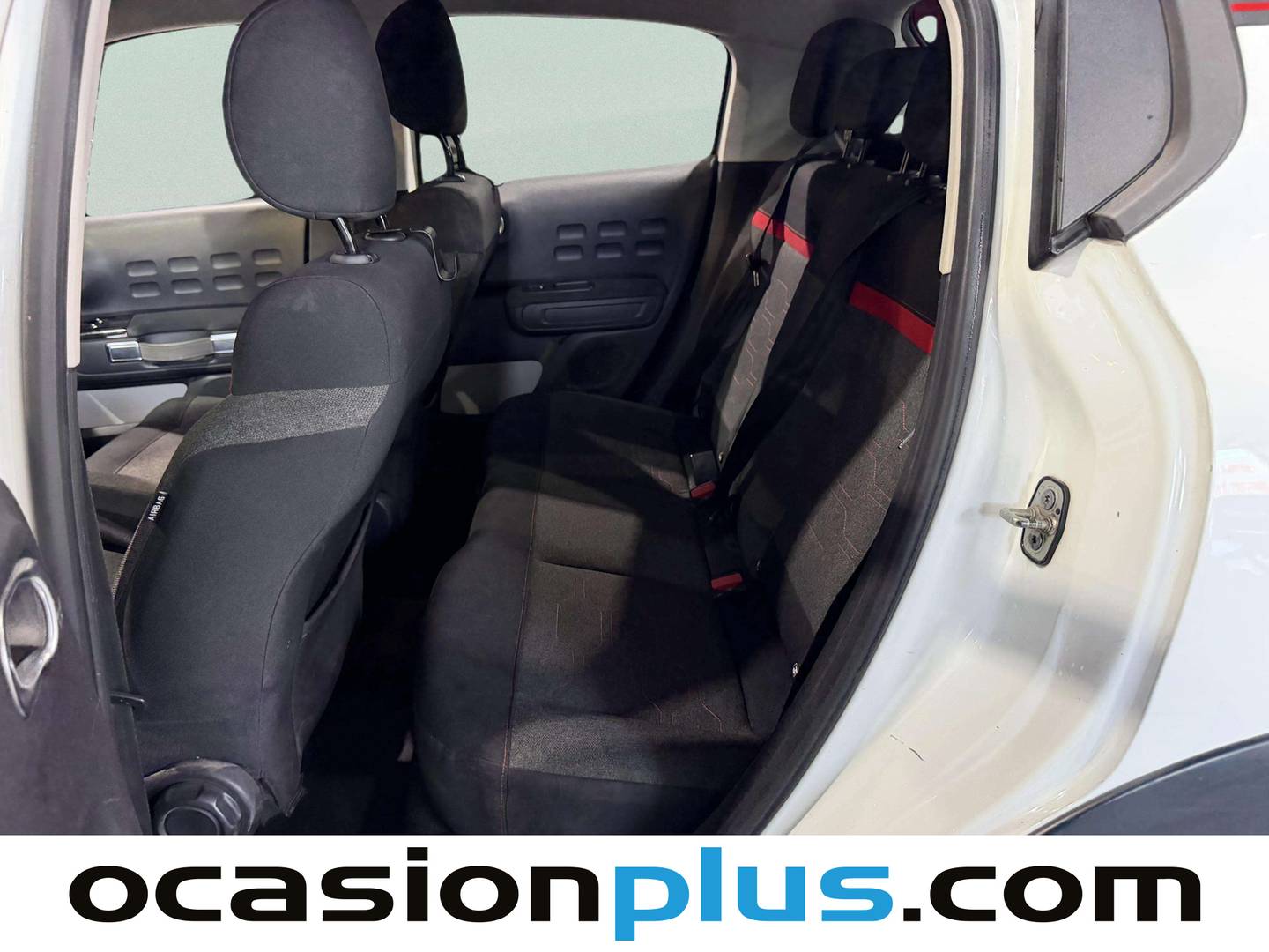 Foto asientos traseros Citroën C3 Citroën C3 PureTech 82 Feel (83 CV)