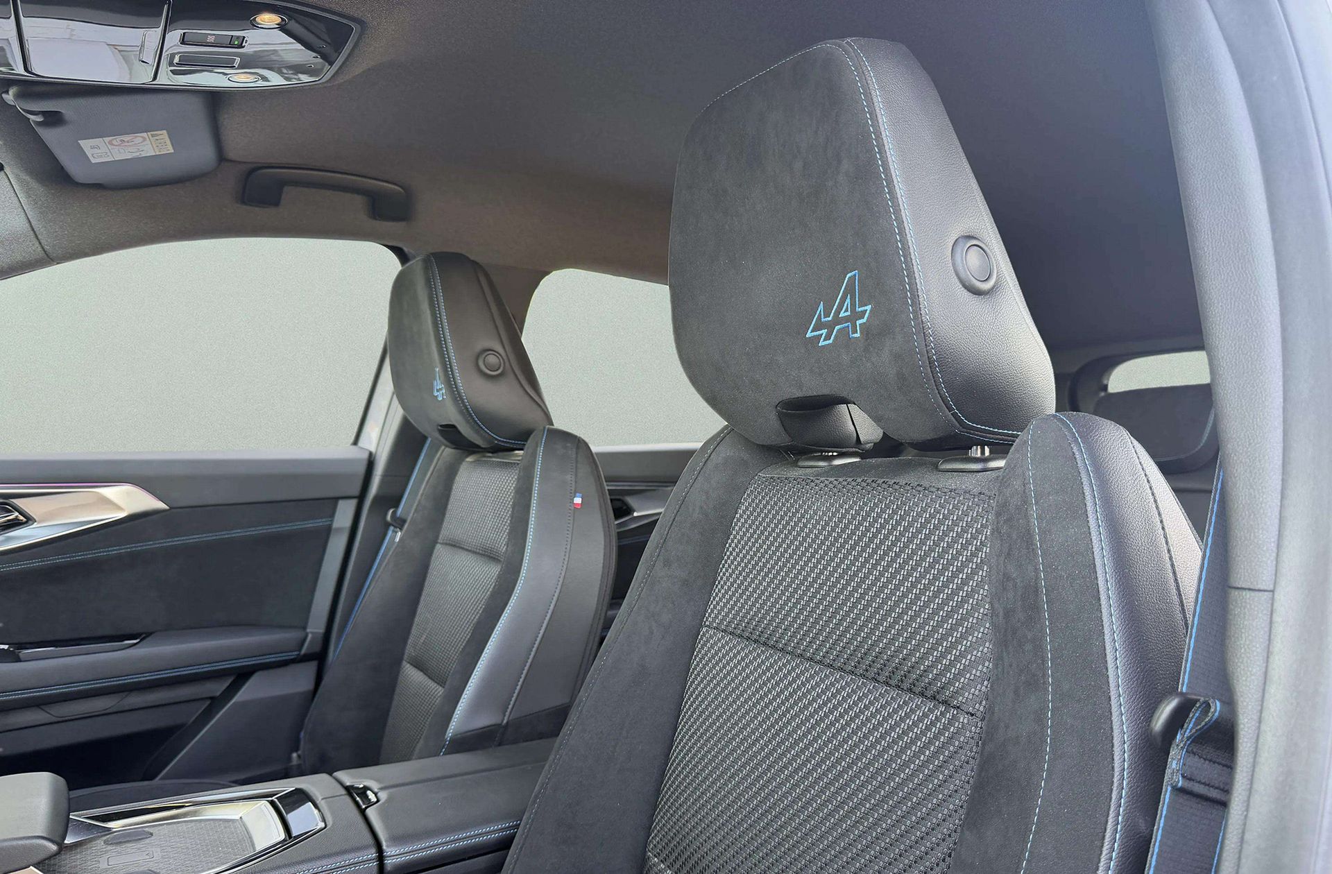 Renault Austral Iconic Esprit Alpine E-Tech Full Hybrid - foto 8