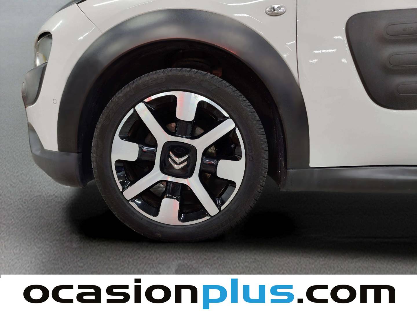 Acabados Citroën C4 Cactus Citroën C4 Cactus 1.6 BlueHDI ETG6 Shine (100 CV)