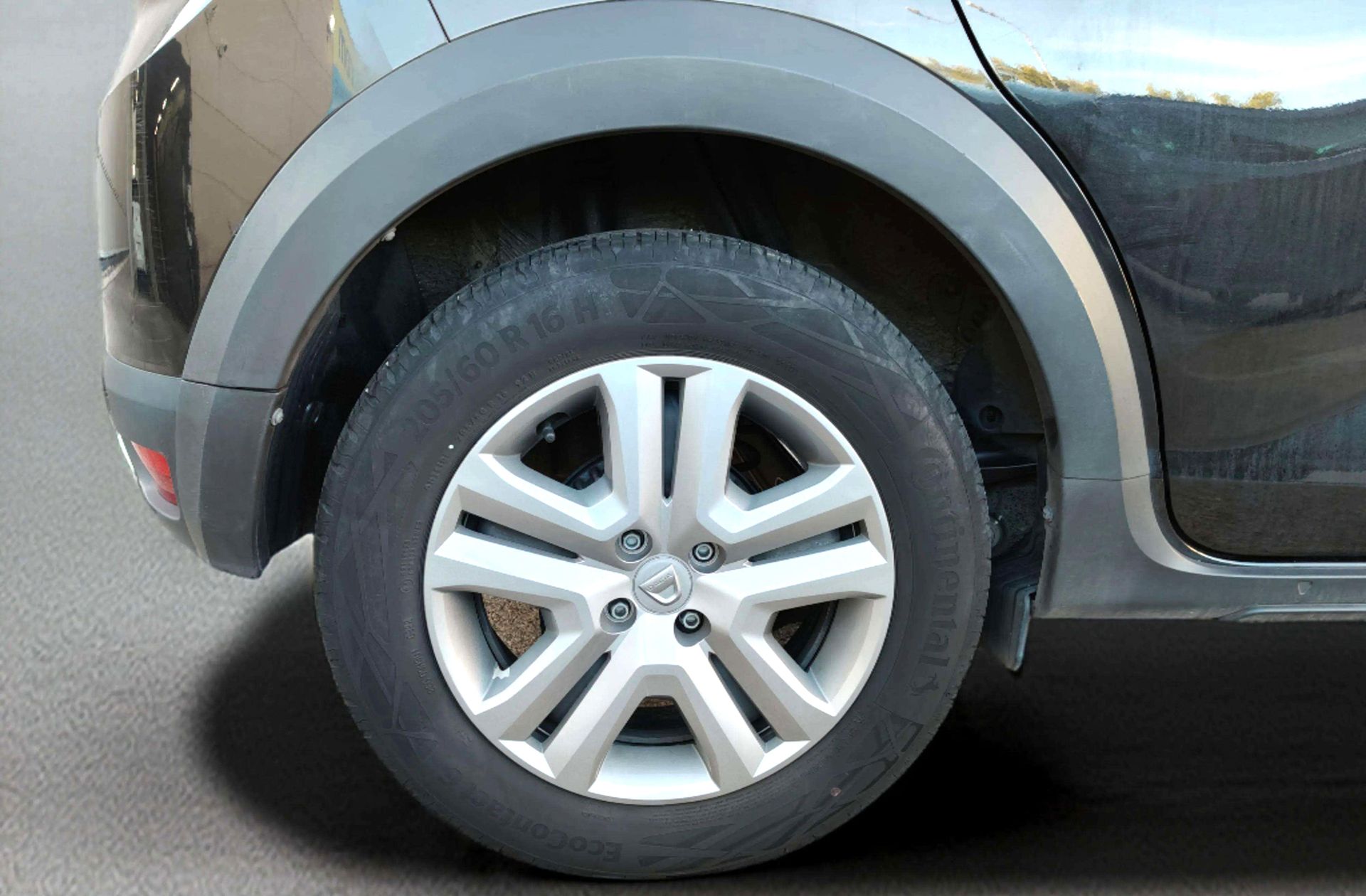 Dacia Sandero Stepway Essential TCe - foto 37