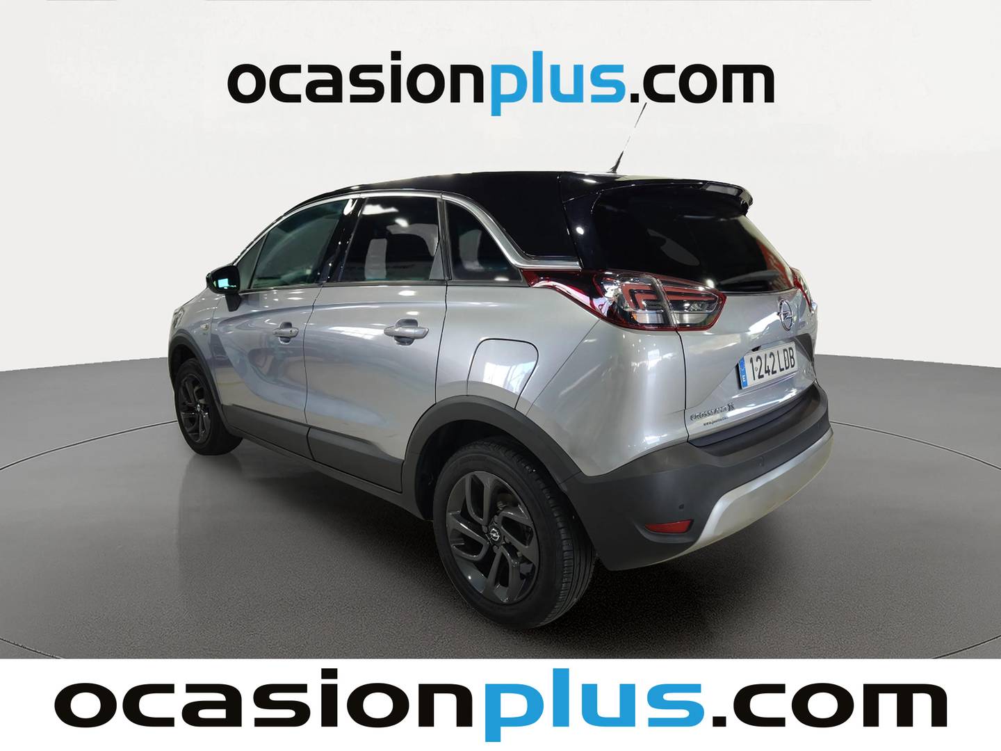 Foto trasera Opel Crossland X Opel Crossland X 1.2 S&S Design Line 120 Aniversario (110 CV) derecha