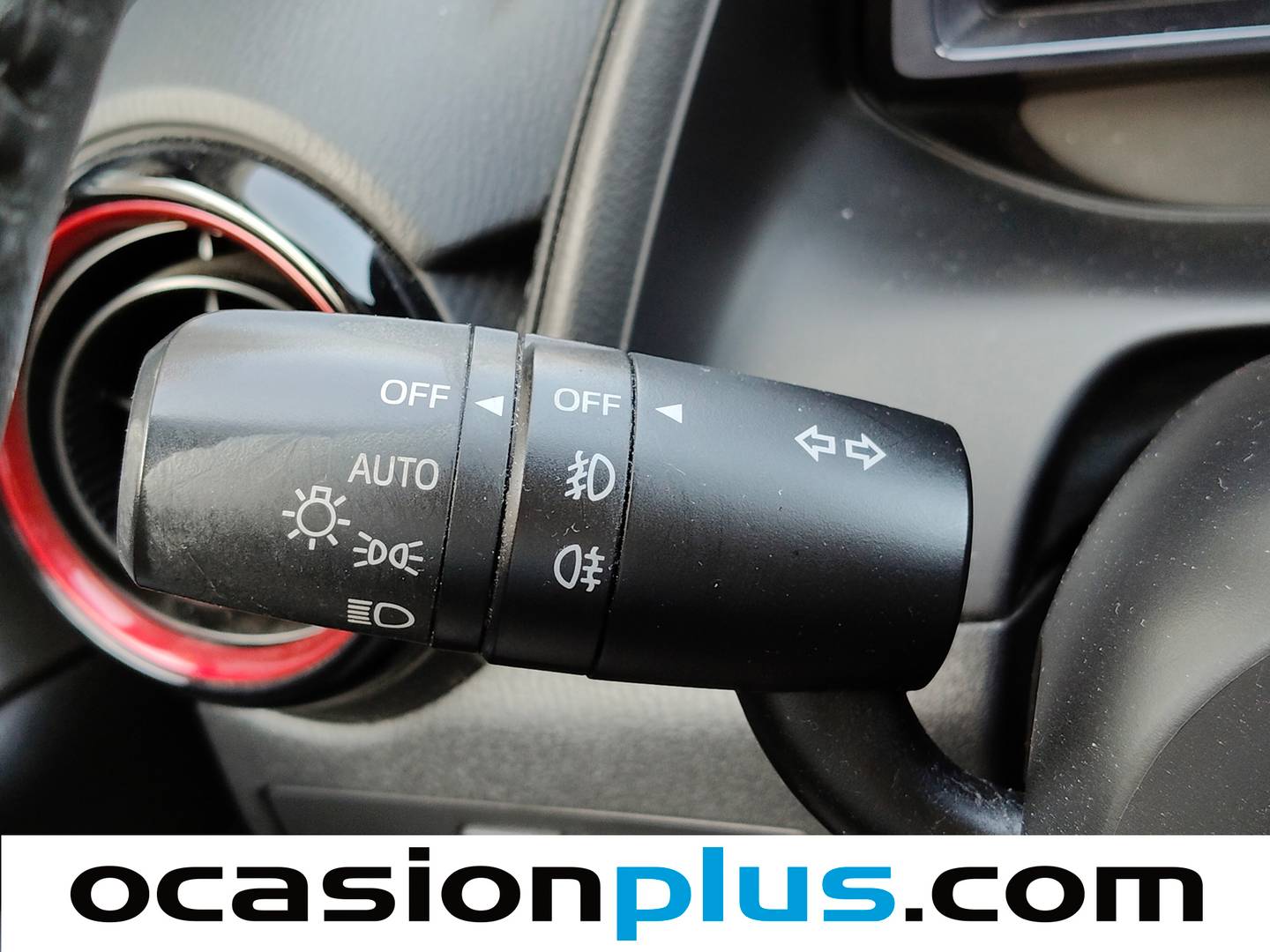 Accesorios del Mazda CX-3 Mazda CX-3 2.0 SKYACTIV GE Luxury 2WD AT (120 CV)