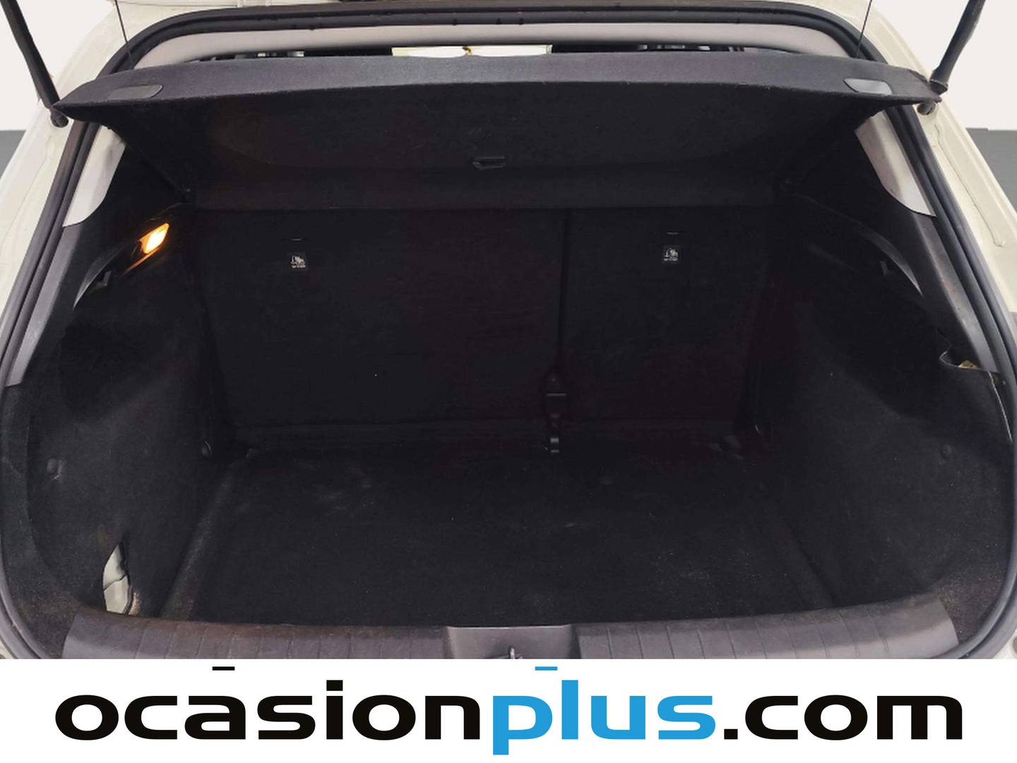 Fotos maletero Fiat Tipo Fiat Tipo 1.4 16v Easy (95 CV)