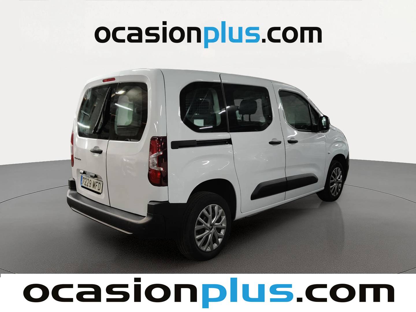 Foto trasera Citroën Berlingo Citroën Berlingo BlueHDi 100 S&S Talla M Live Pack Business (102 CV) derecha