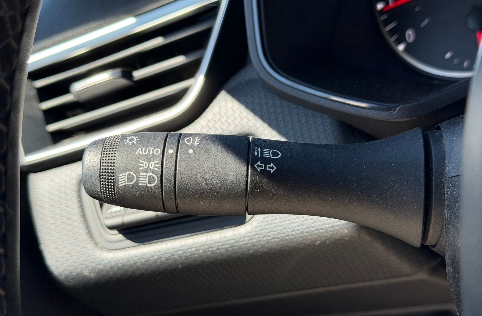 Renault Clio Equilibre TCe GLP - foto 18