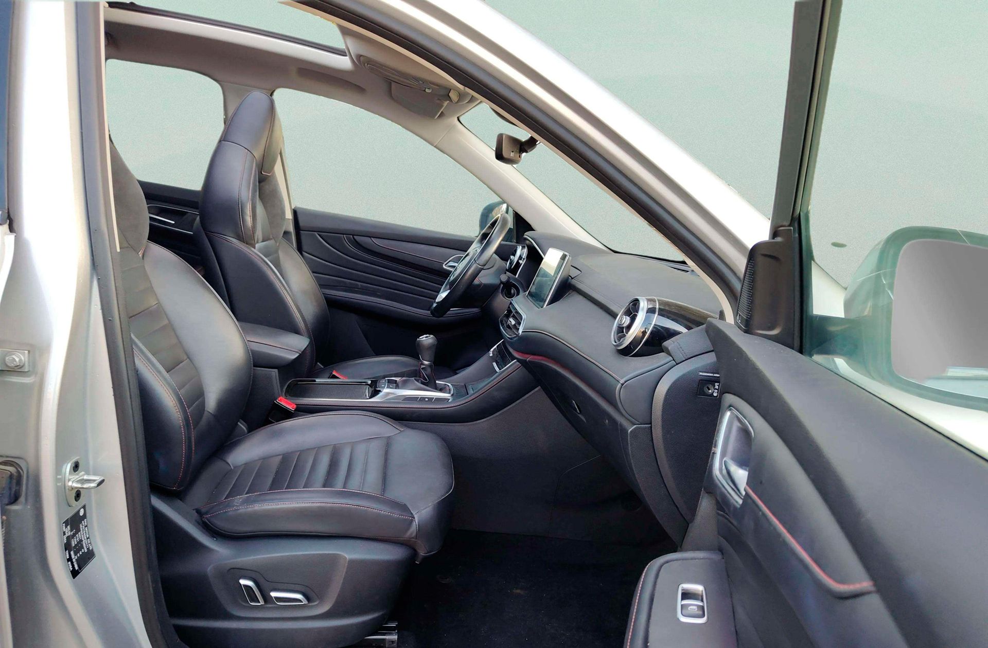 MG HS 1.5 Turbo GDI Luxury - foto 21
