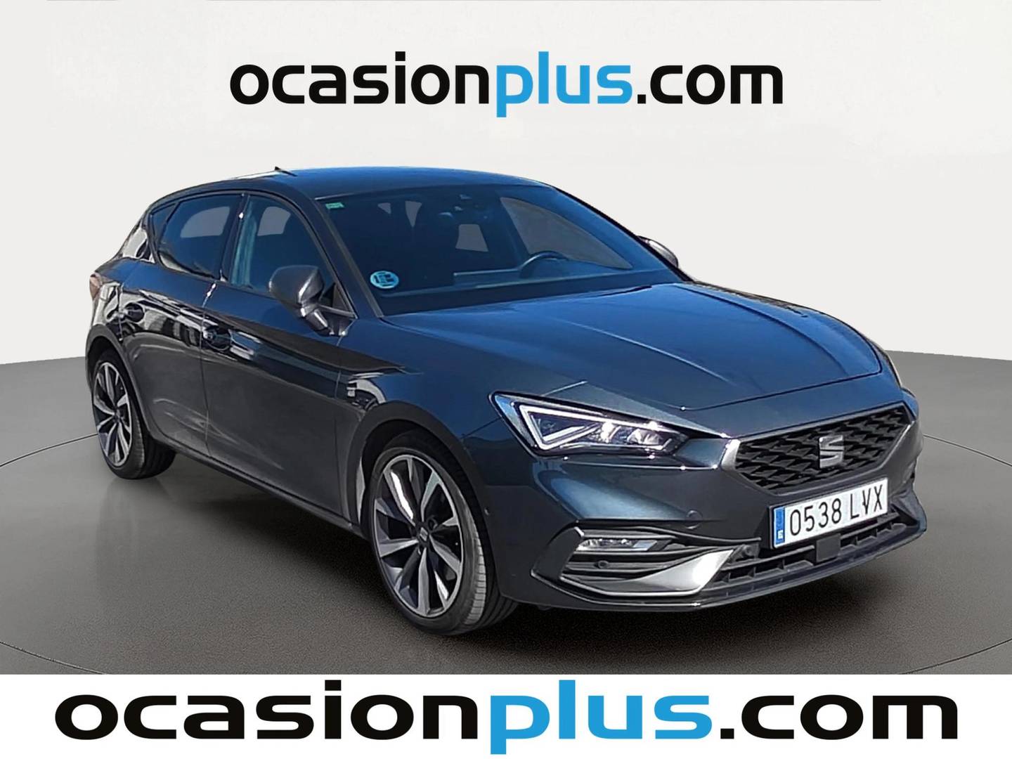 Foto delantera Seat León Seat León 1.5 eTSI S&S FR DSG (150 CV) derecha
