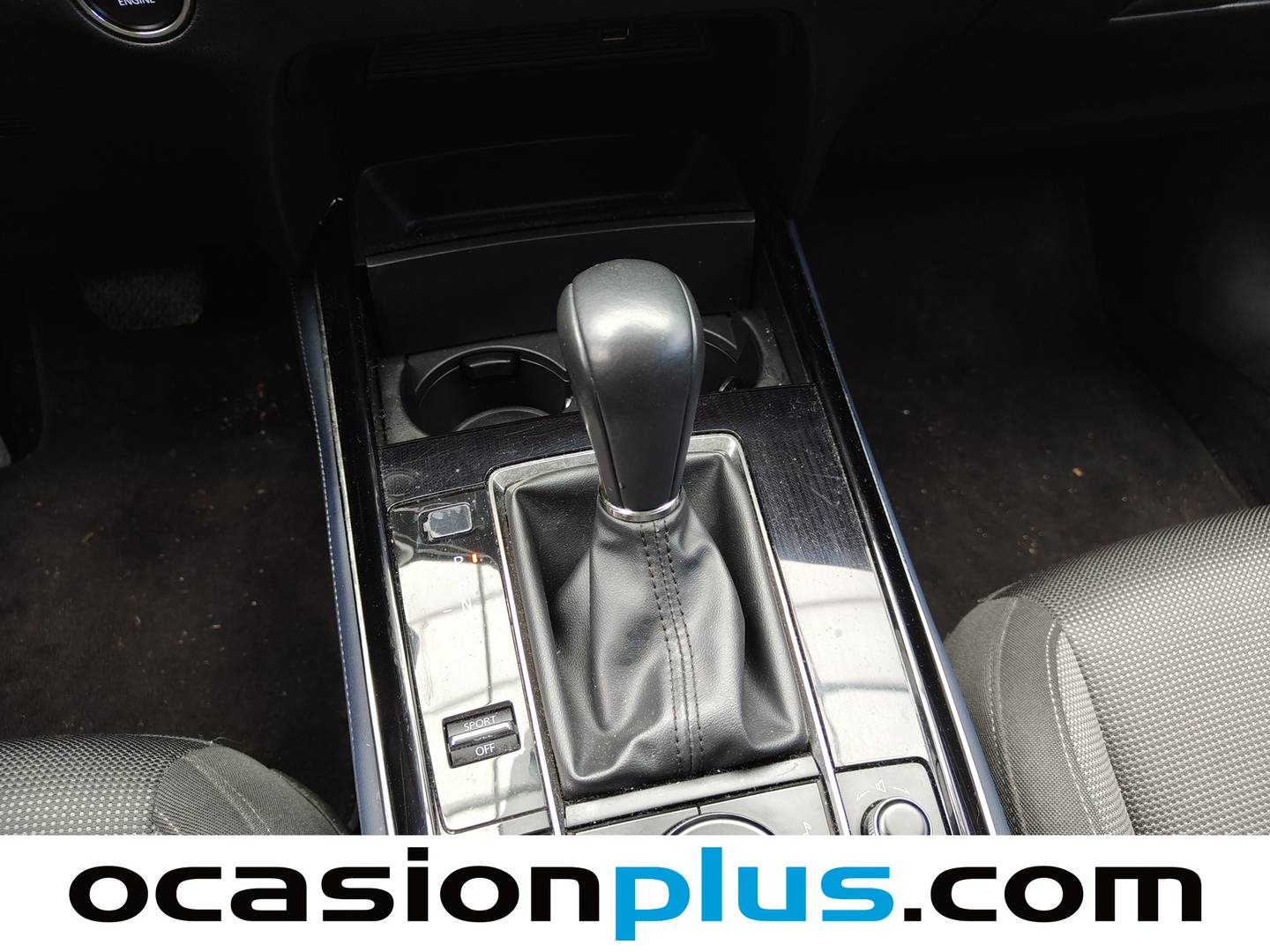 Foto Mazda CX-30 Mazda CX-30 2.0 Skyactiv-G Zenith 2WD AT (122 CV)