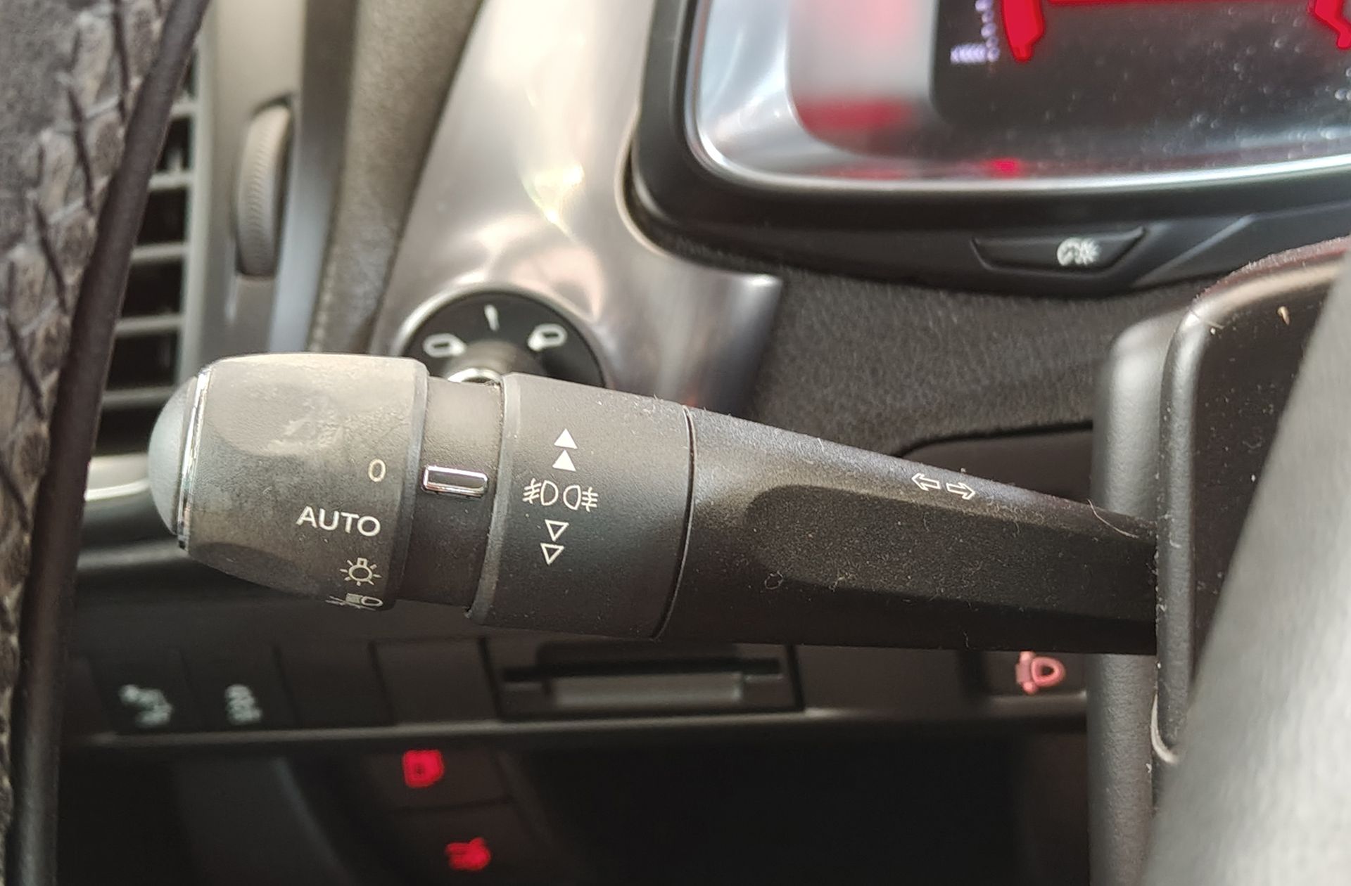 DS 5 BlueHDi 120 Desire - foto 25