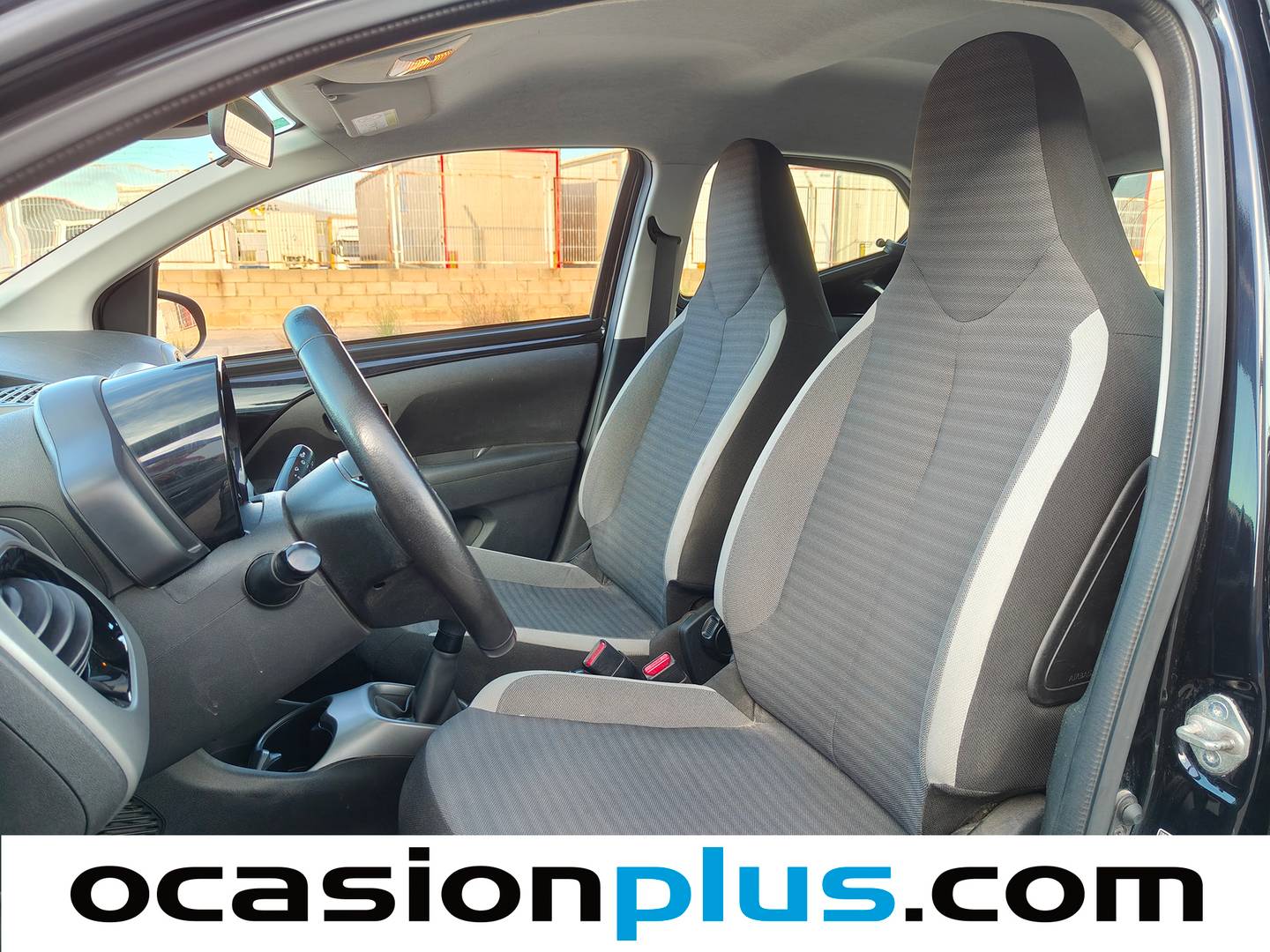 Foto asientos delanteros Toyota Aygo Toyota Aygo 1.0 70 x-play (72 CV)
