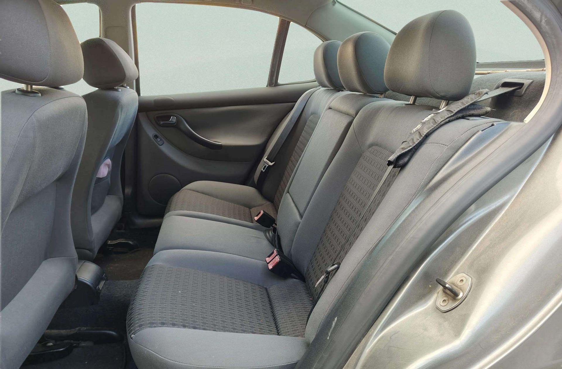 SEAT Toledo 1.9 TDi Stella - foto 9
