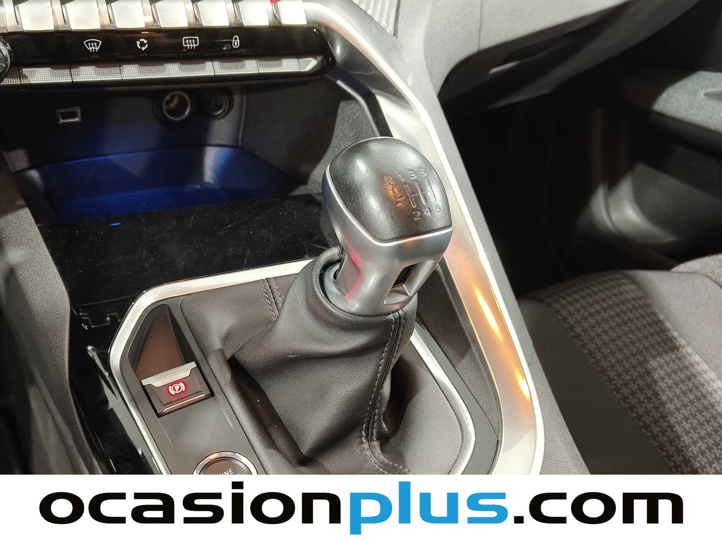 Foto Peugeot 3008 Peugeot 3008 PureTech 130 S&S Active Pack (130 CV)