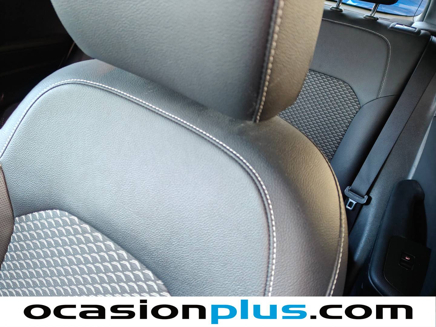 Extras y acabados del KIA Ceed Kia Ceed 1.0 T-GDi Tech (120 CV)