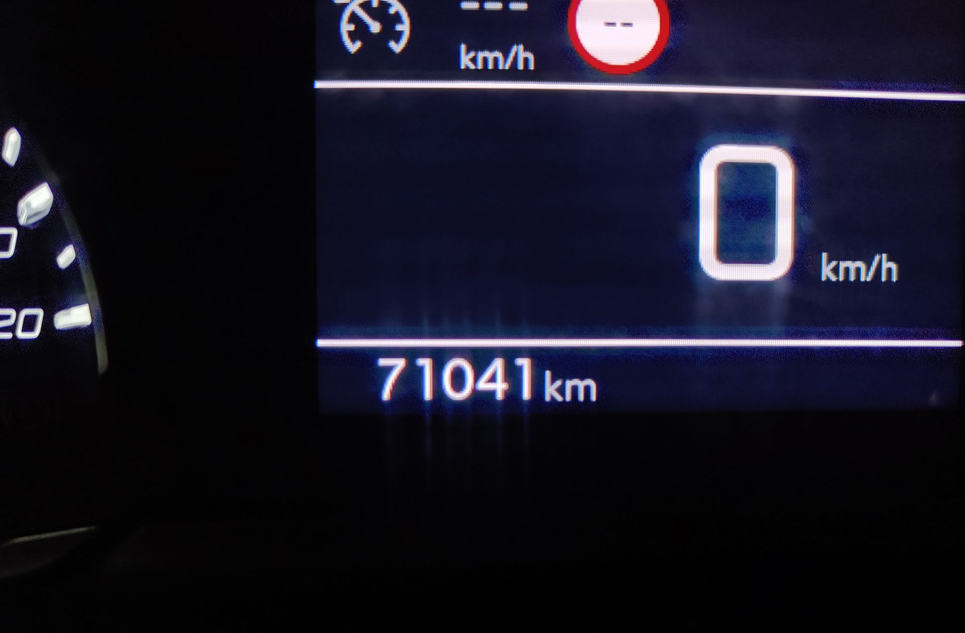 Peugeot 208 PureTech 100 Allure - foto 9