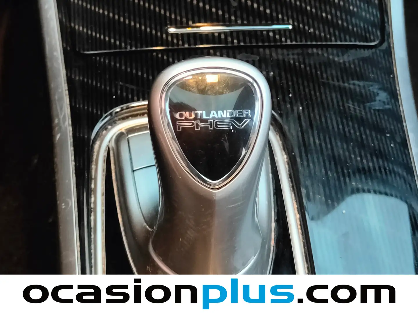 Foto Mitsubishi Outlander Mitsubishi Outlander 2.4 PHEV Kaiteki+ 4WD Auto (224 CV)