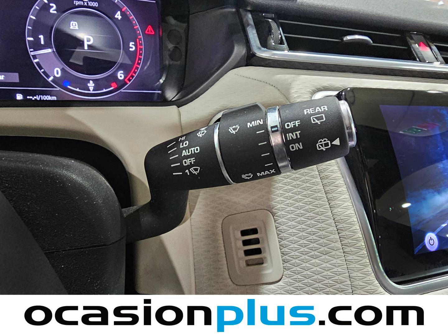 Foto Land Rover Range Rover Velar Land Rover Range Rover Velar D300 R-Dynamic SE 4WD Auto (300 CV)