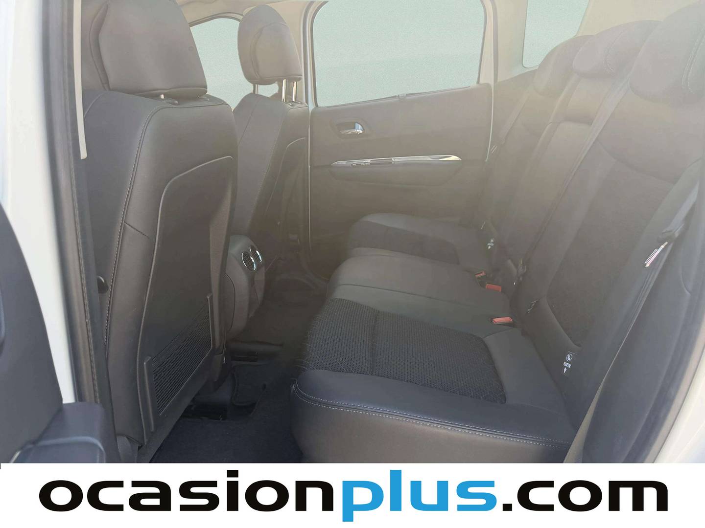 Foto asientos traseros Peugeot 3008 Peugeot 3008 1.6 BlueHDi FAP Allure (120 CV)