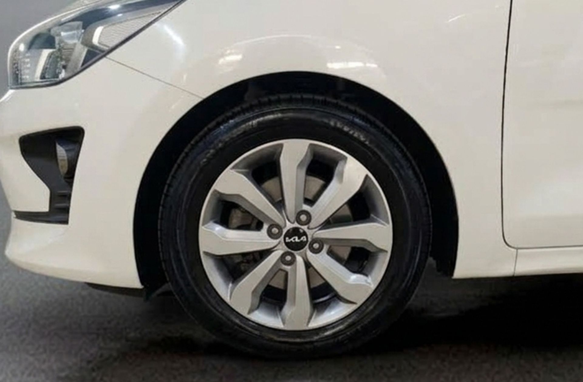 Kia Rio 1.0 T-GDi MHEV iMT Drive - foto 36