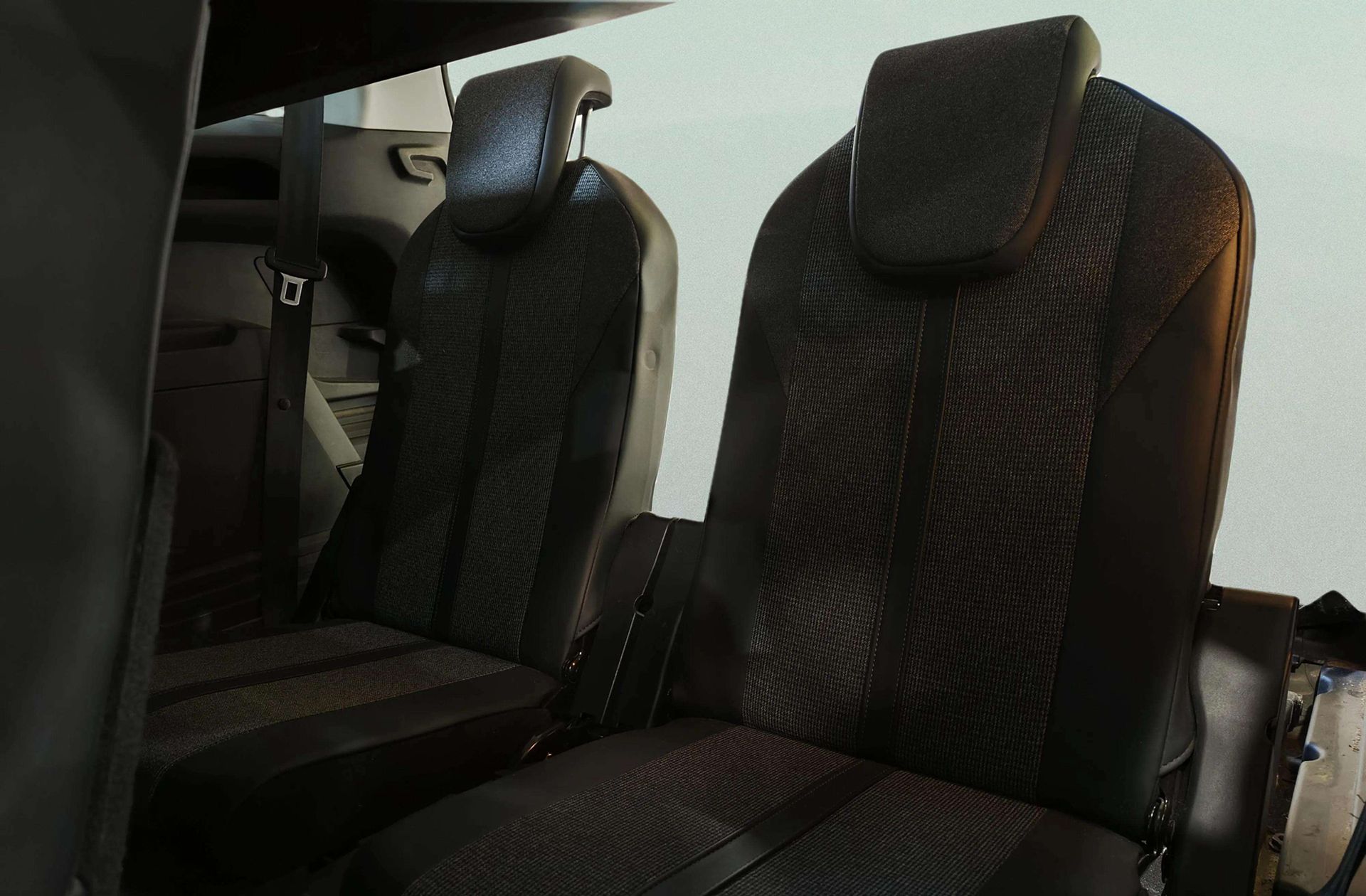 Peugeot 5008 BlueHDi 130 Allure 7 plazas - foto 6