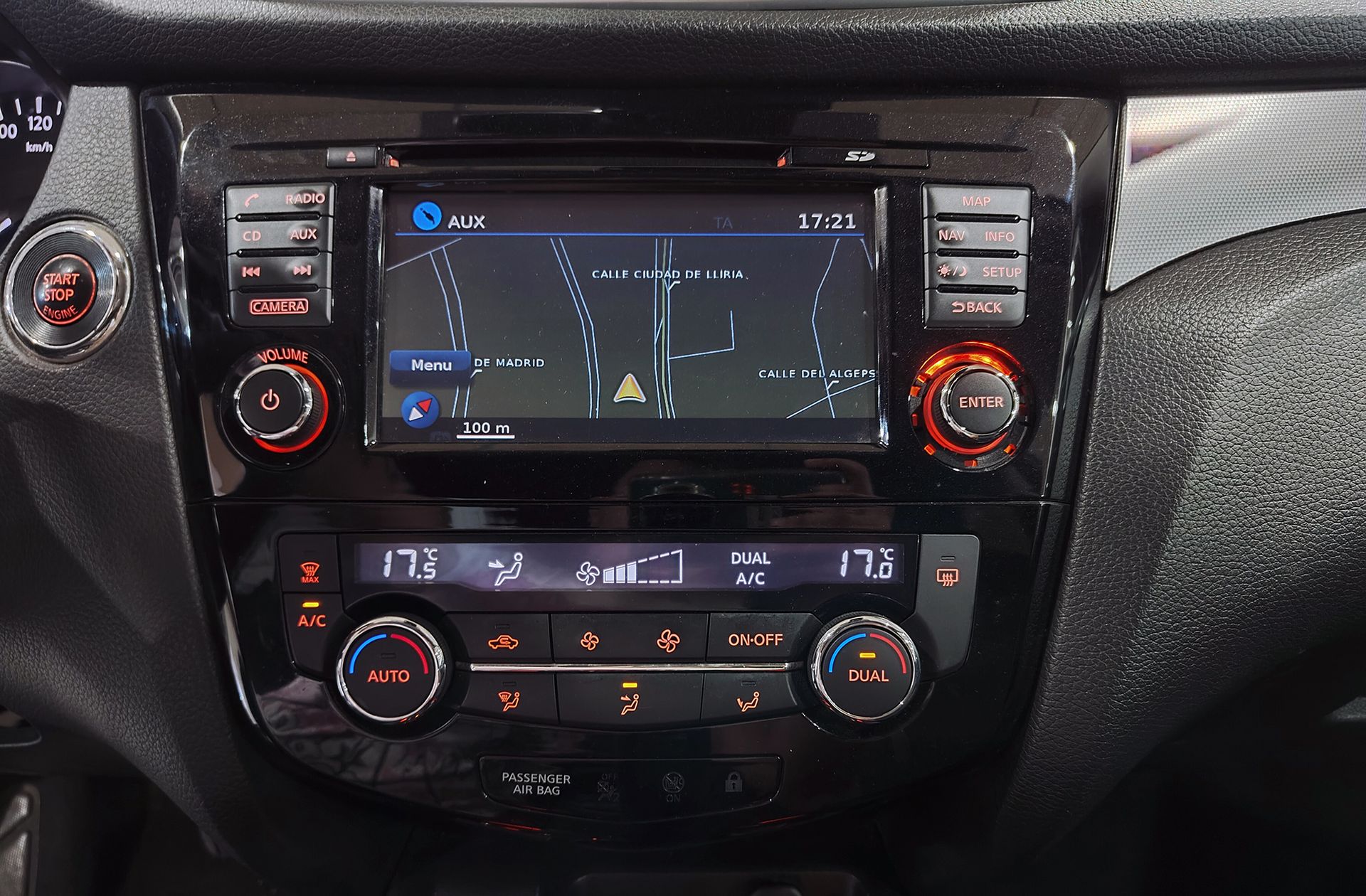 Nissan Qashqai DIG-T 115 N-Connecta Xtronic - foto 8