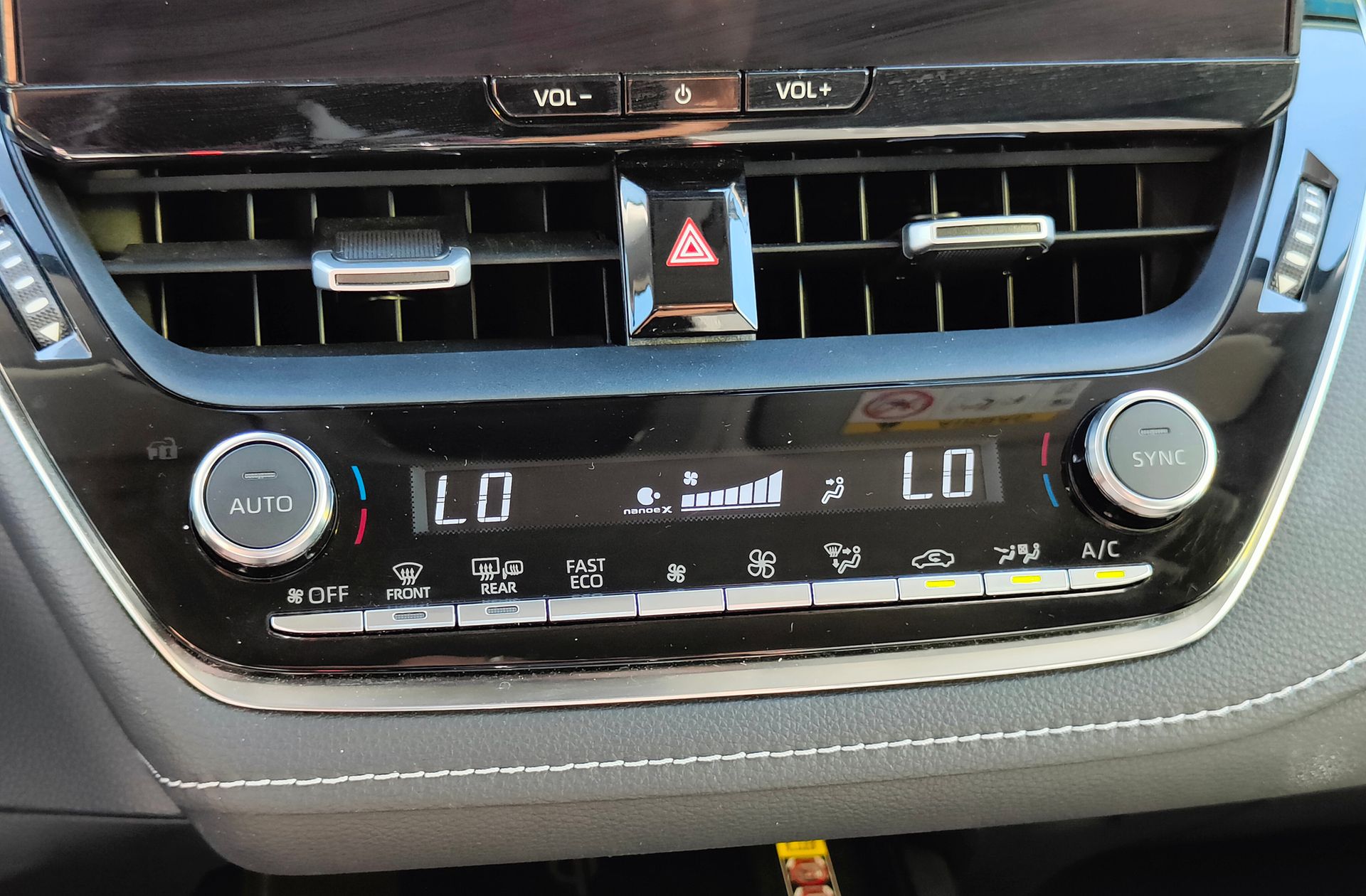 Toyota Corolla 140H Style - foto 35