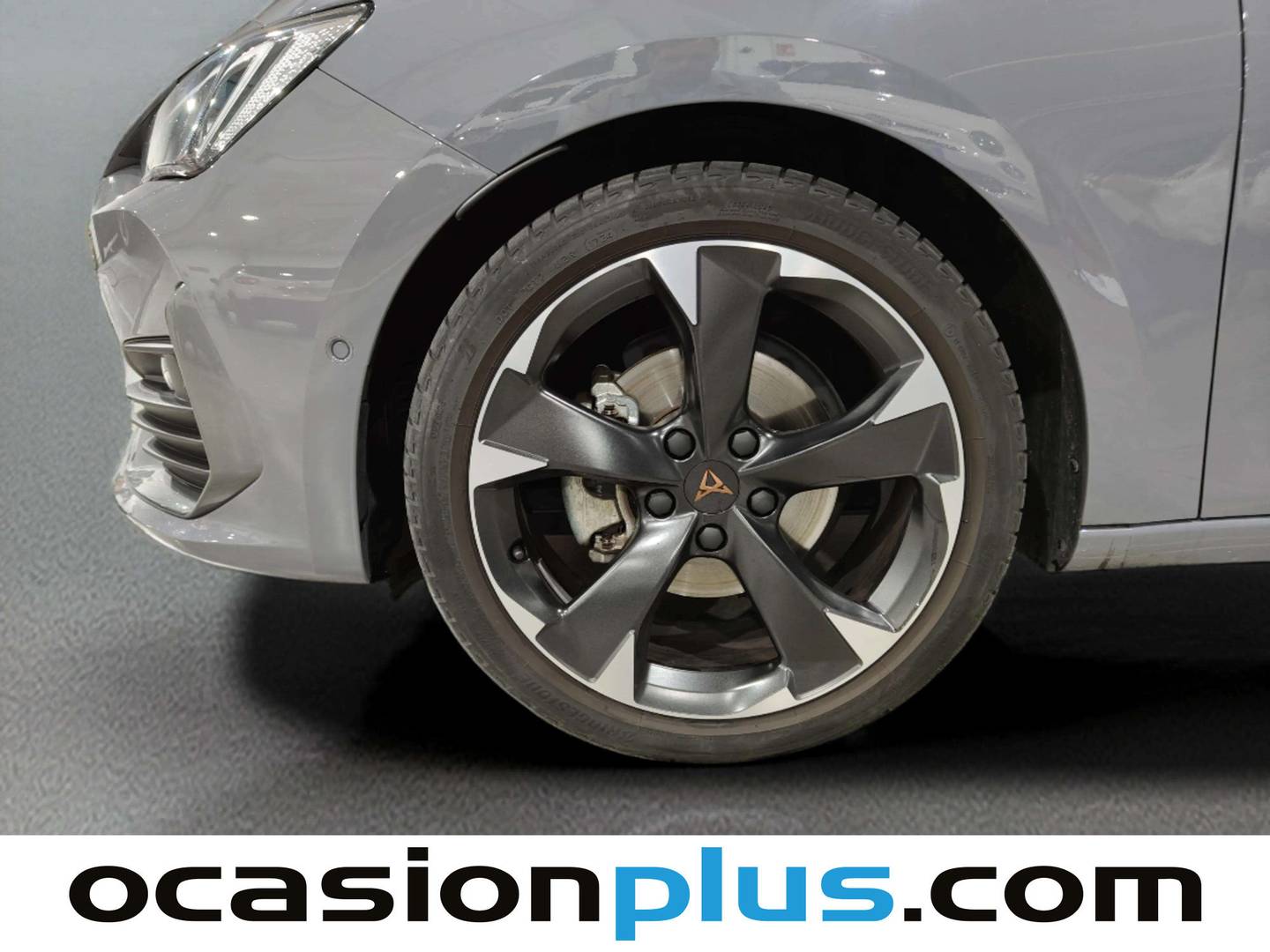 Foto Cupra León CUPRA León 1.5 eTSI Tech Edition DSG (150 CV)