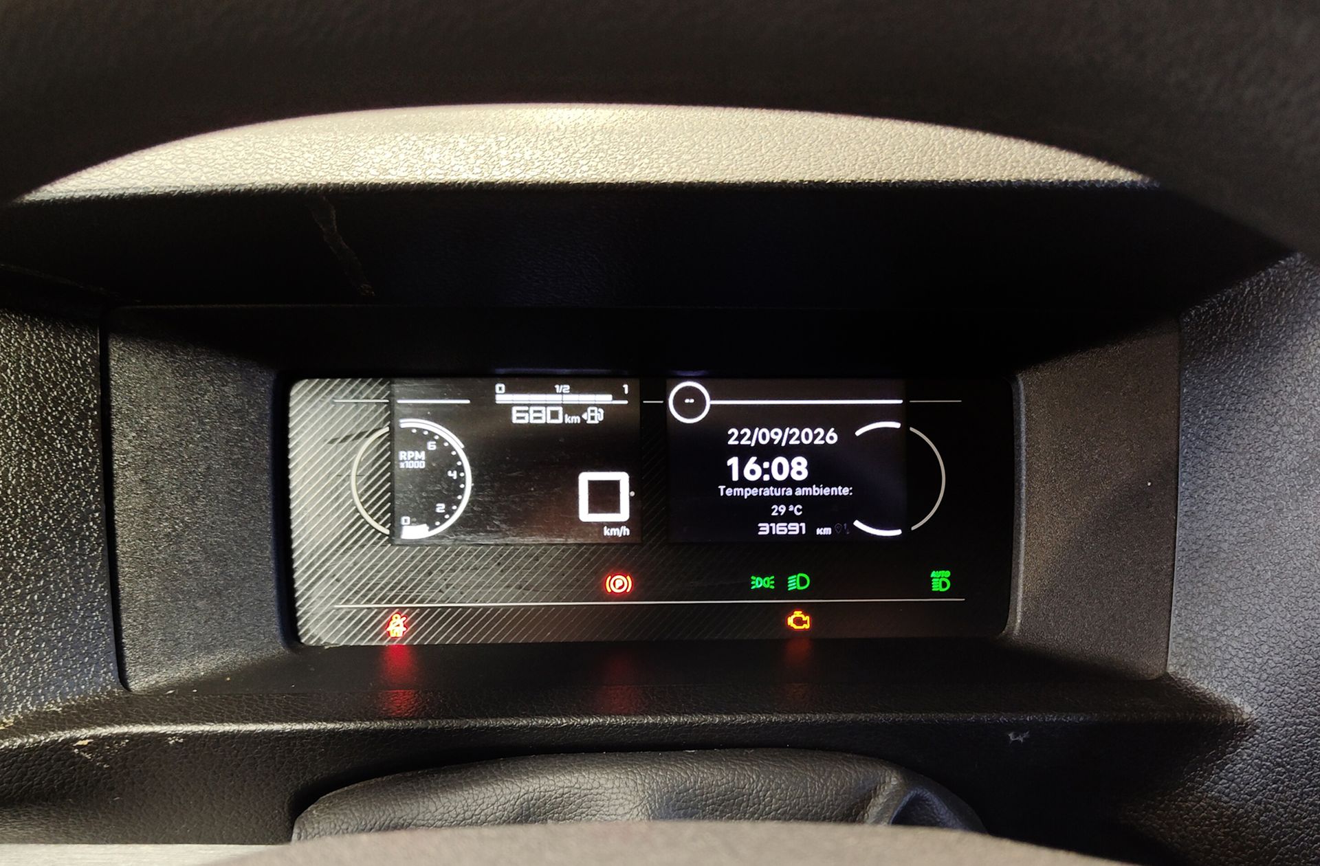 Fiat Scudo Furgon 1.5 BlueHDi L2 - foto 18
