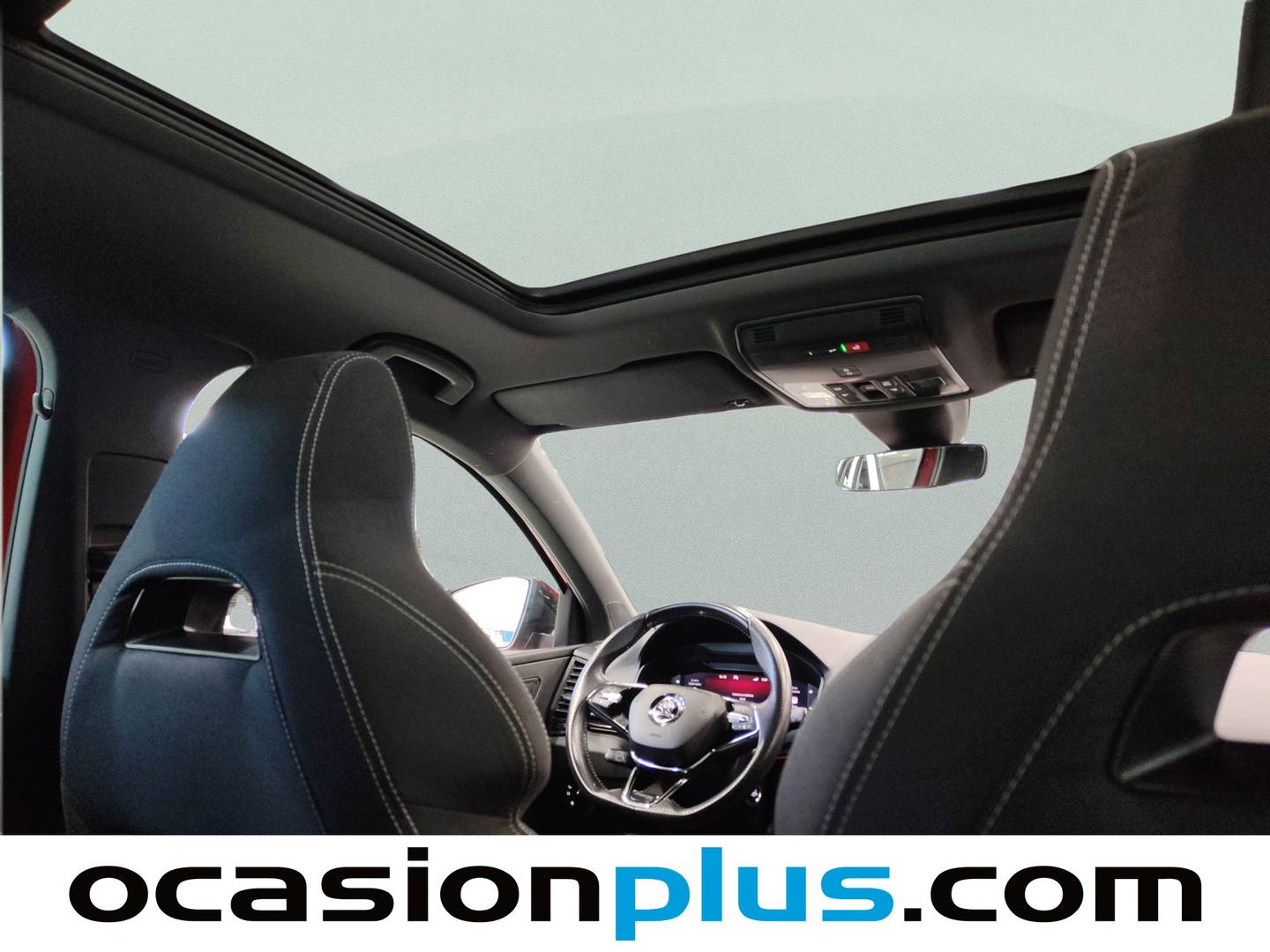 Foto Skoda Karoq Skoda Karoq 2.0 TDI Sportline DSG (115 CV)