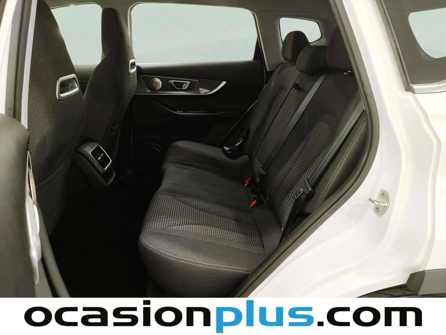 Foto asientos traseros EBRO S700 EBRO S700 1.6 TGDI Comfort DCT (147 CV)