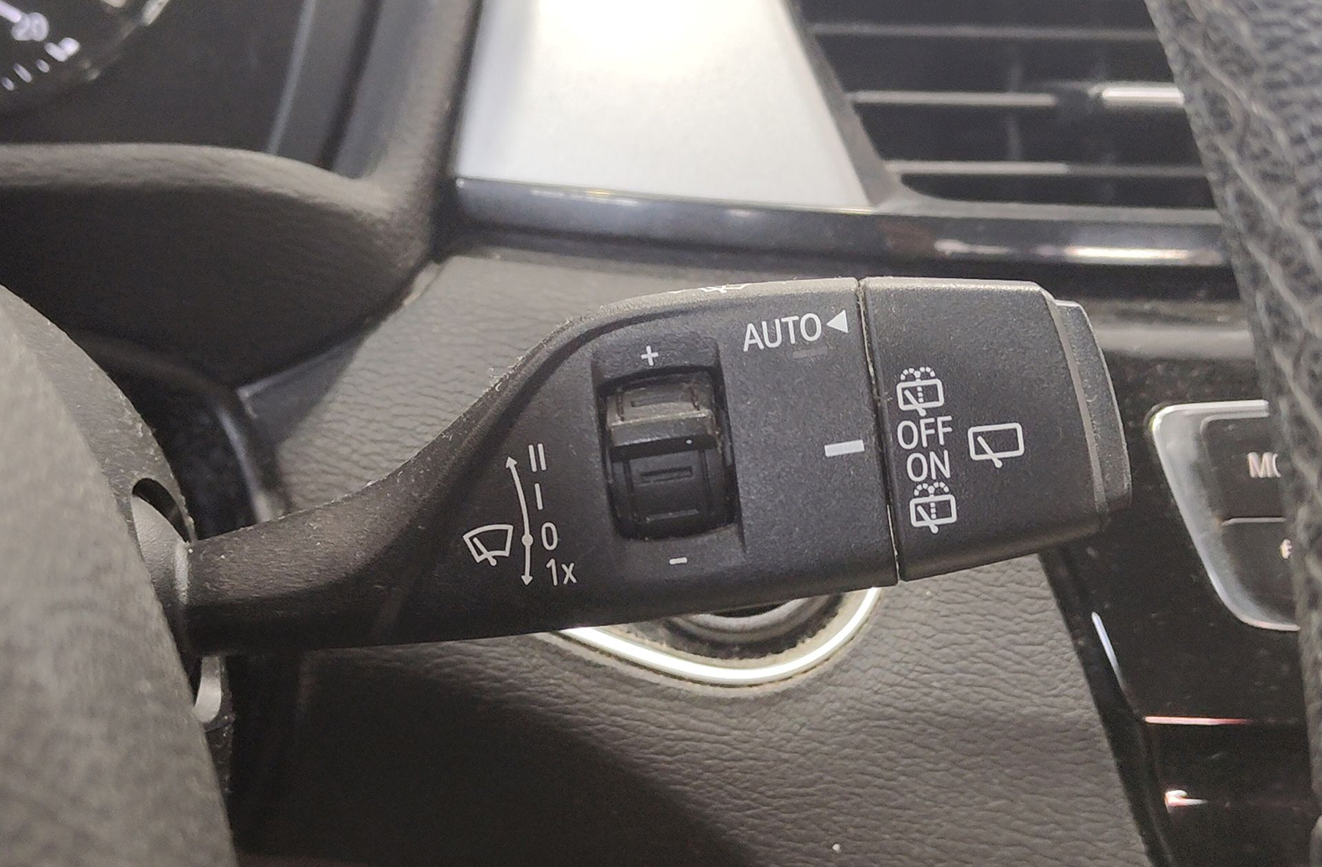BMW X1 sDrive16d - foto 23